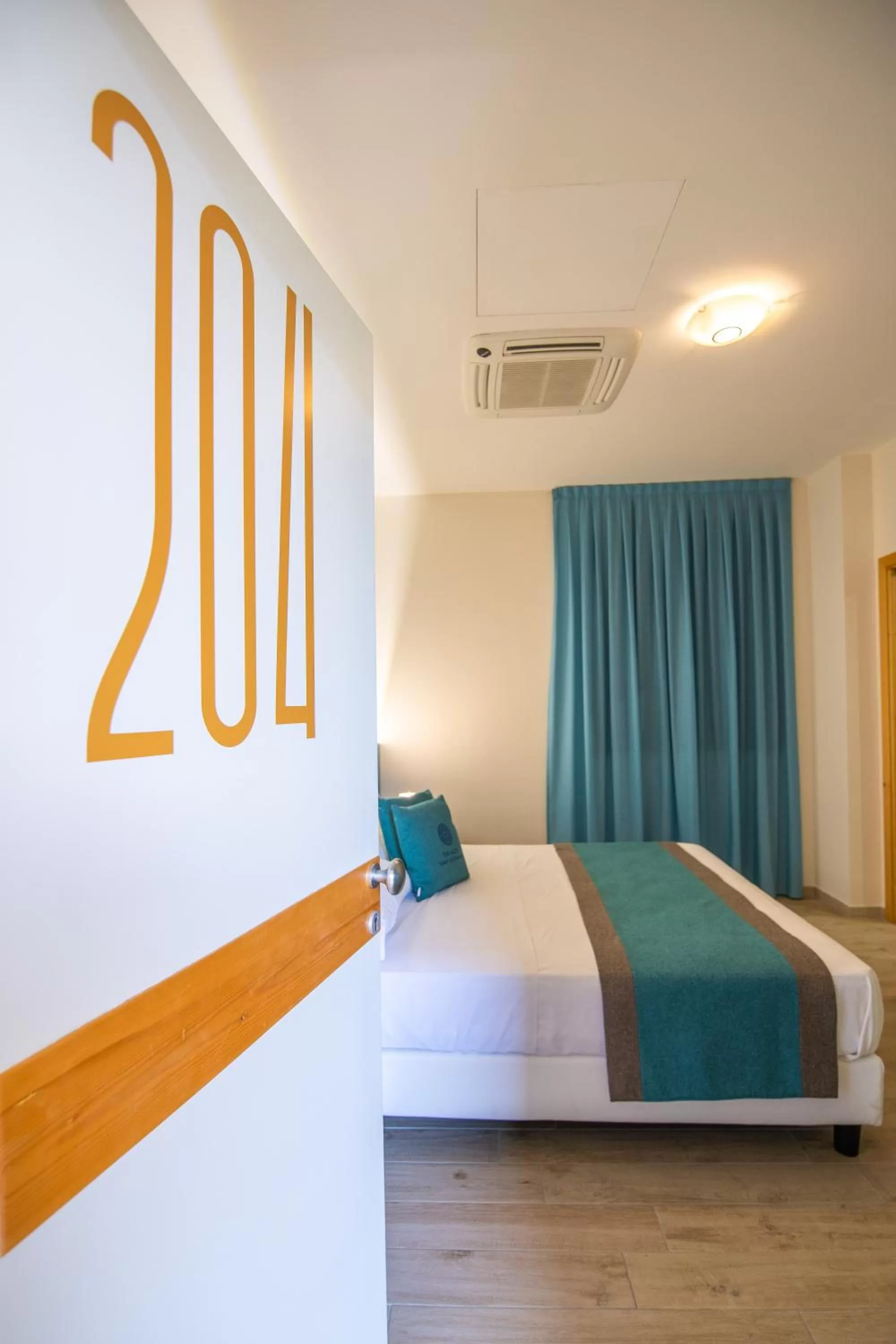 Photo of the whole room, Bed in Palazzo San Giovanni