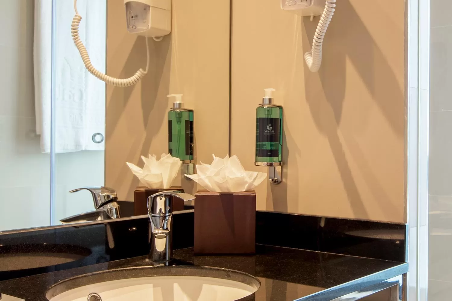 Toilet in Vila Galé Estoril