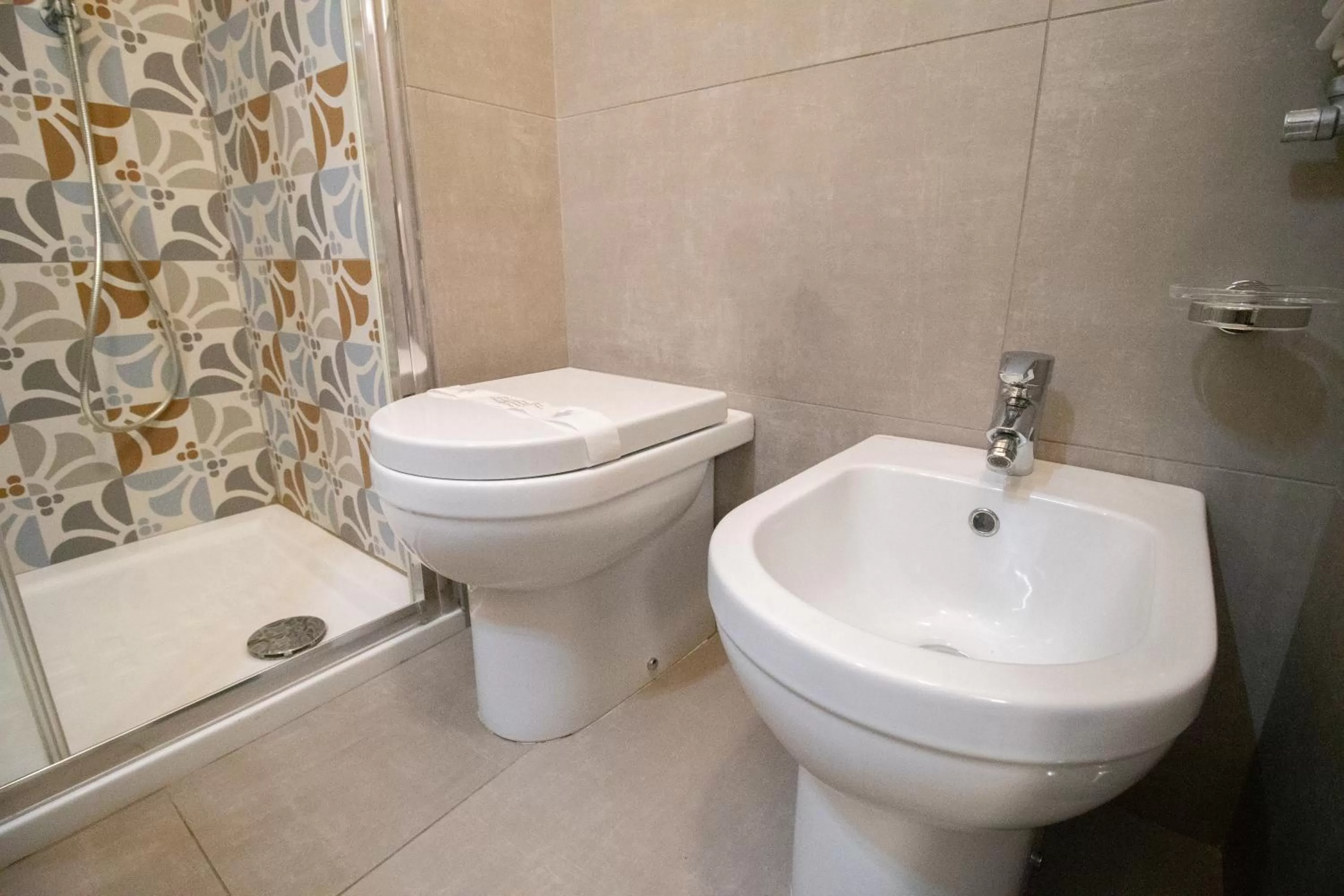 Shower in Casa Balmes