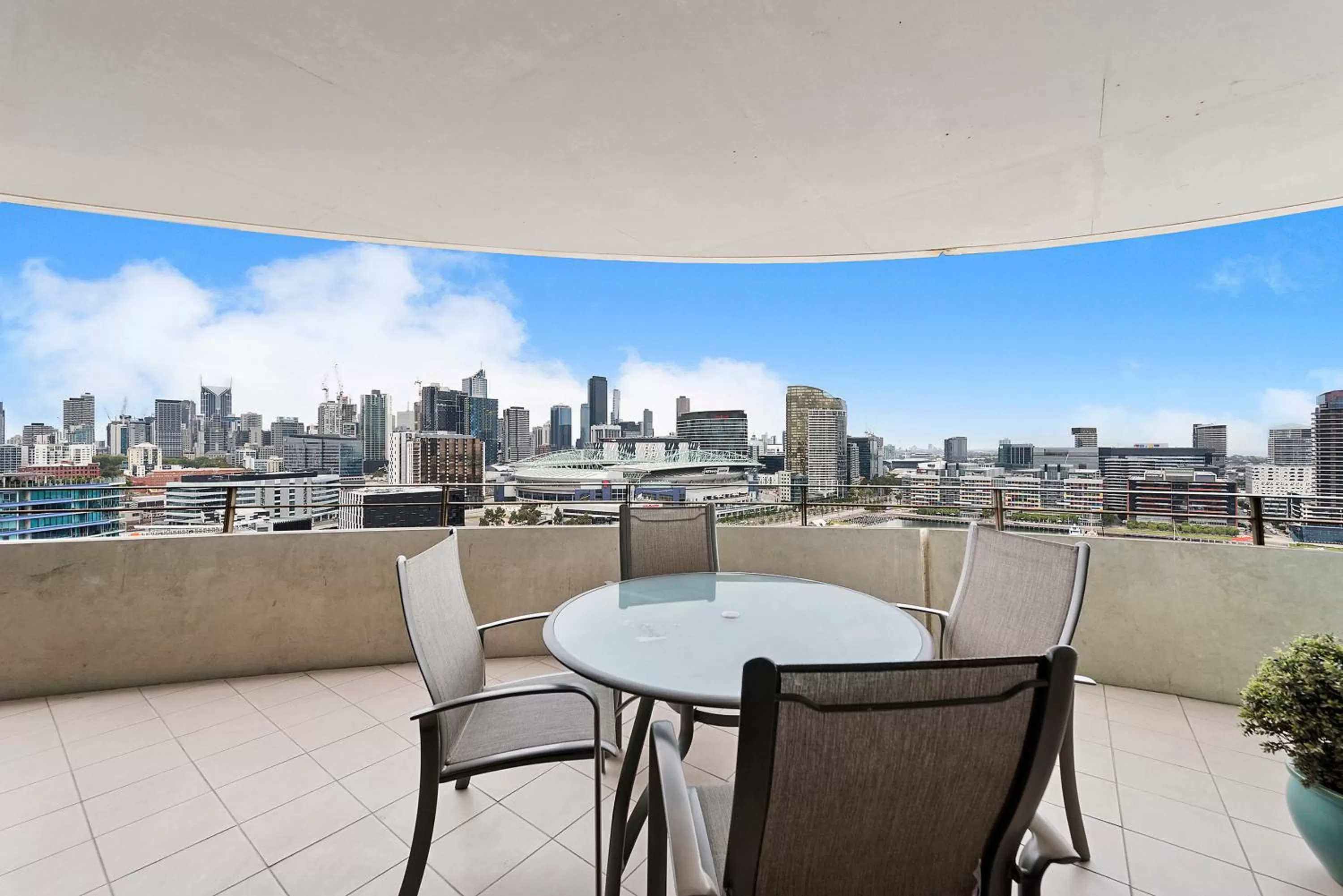 City view in Docklands Private Collection - NEWQUAY