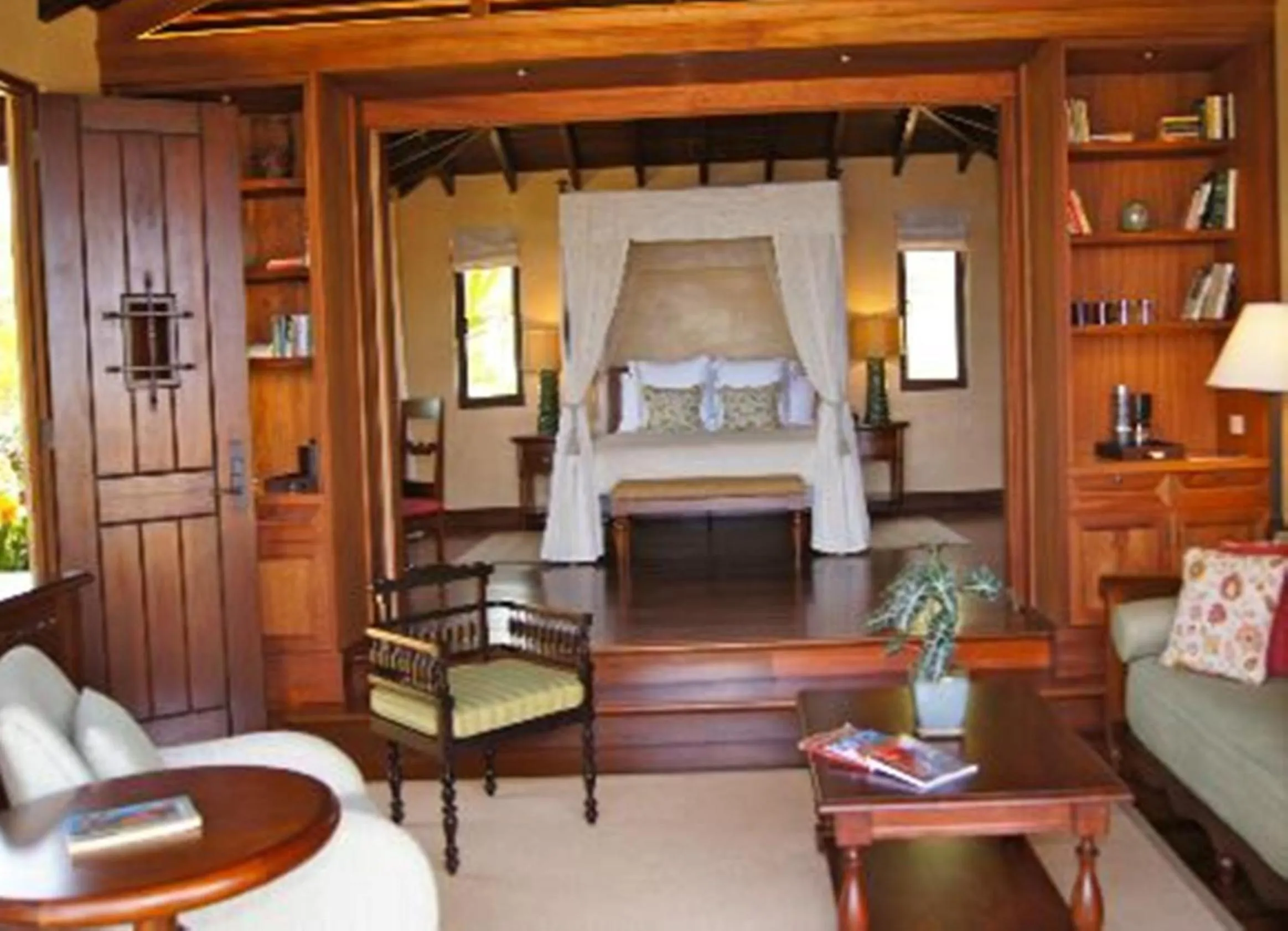 Photo of the whole room in Royal Isabela