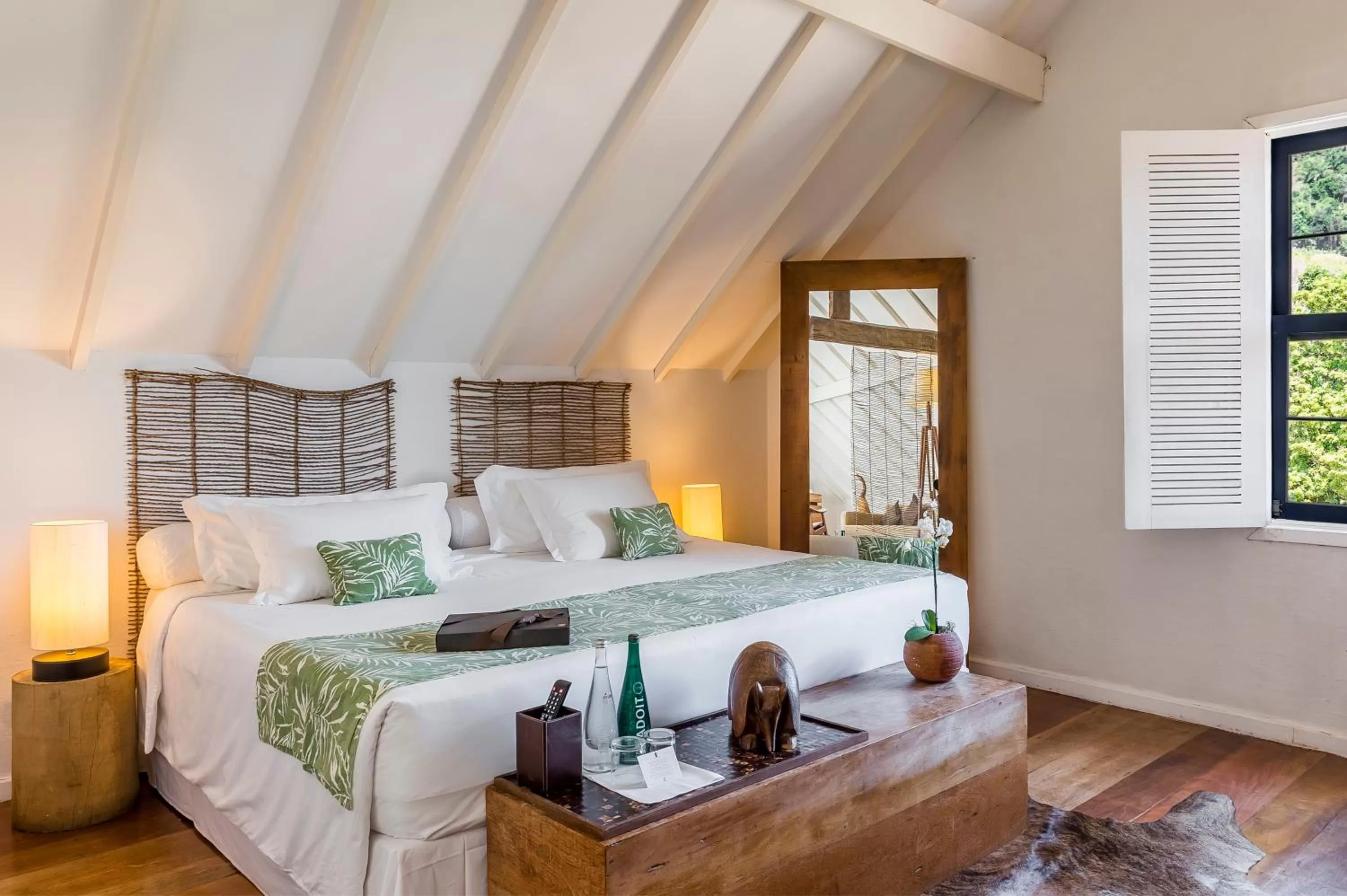 Bed in Santa Teresa Hotel Rio de Janeiro - MGallery Collection