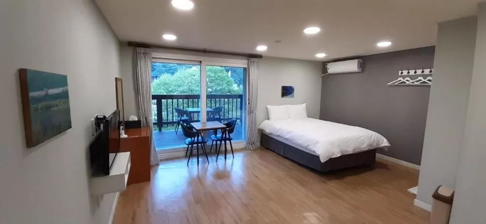 Balcony/Terrace in Hotel Jirisan Haetsal