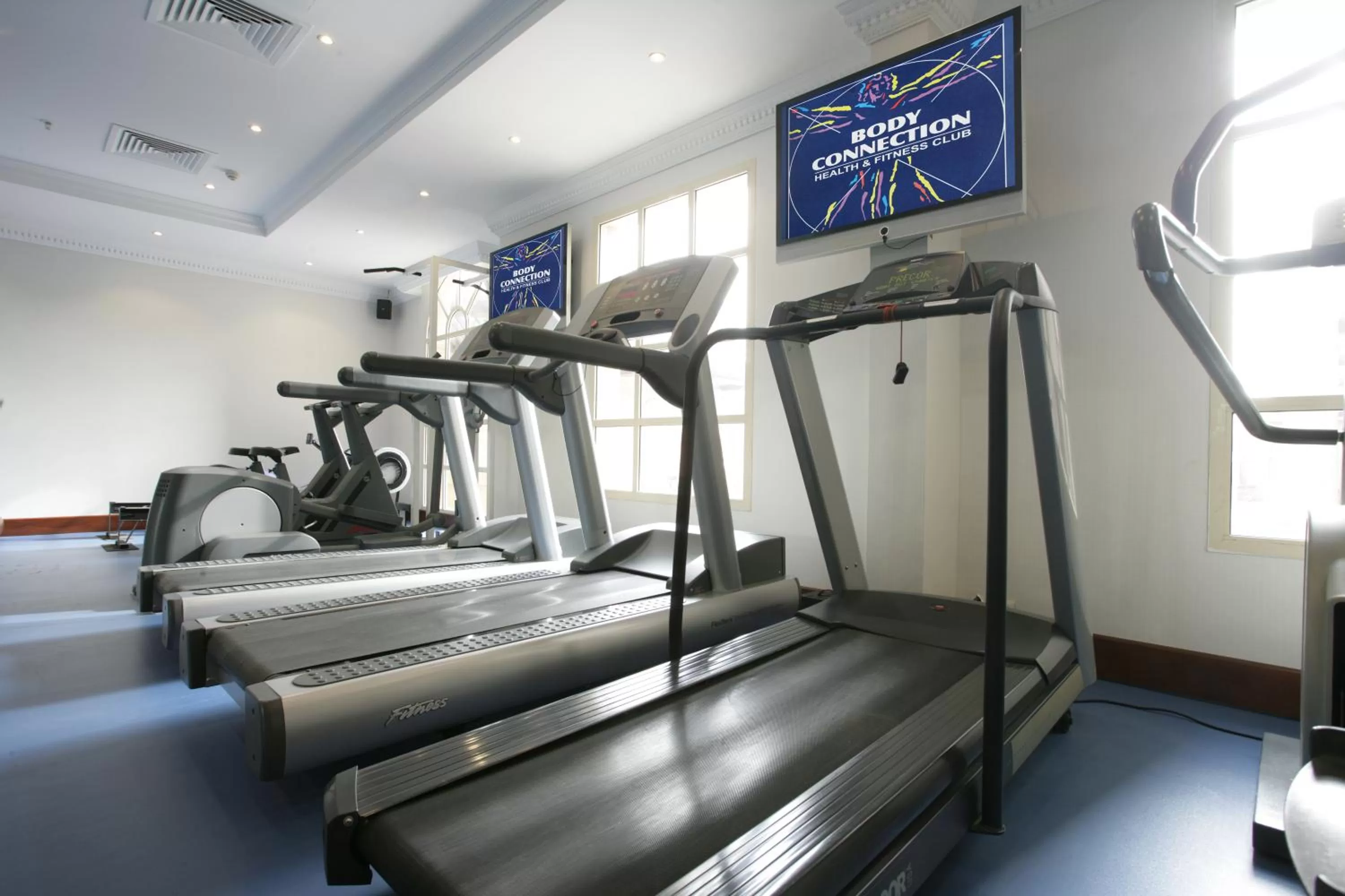 Fitness centre/facilities in Chelsea Plaza Hotel