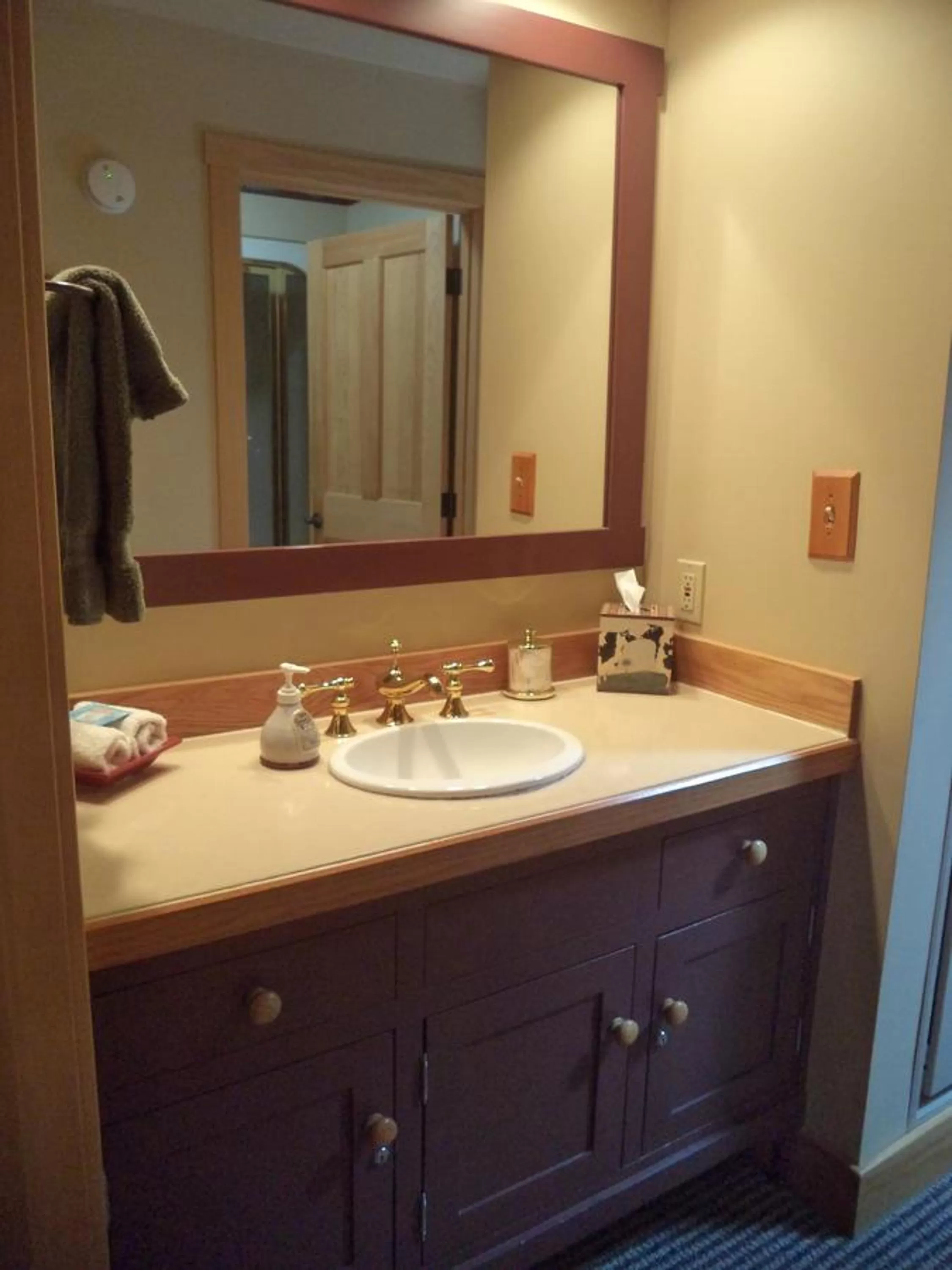 Bathroom in The Inn & Spa at Intercourse Village