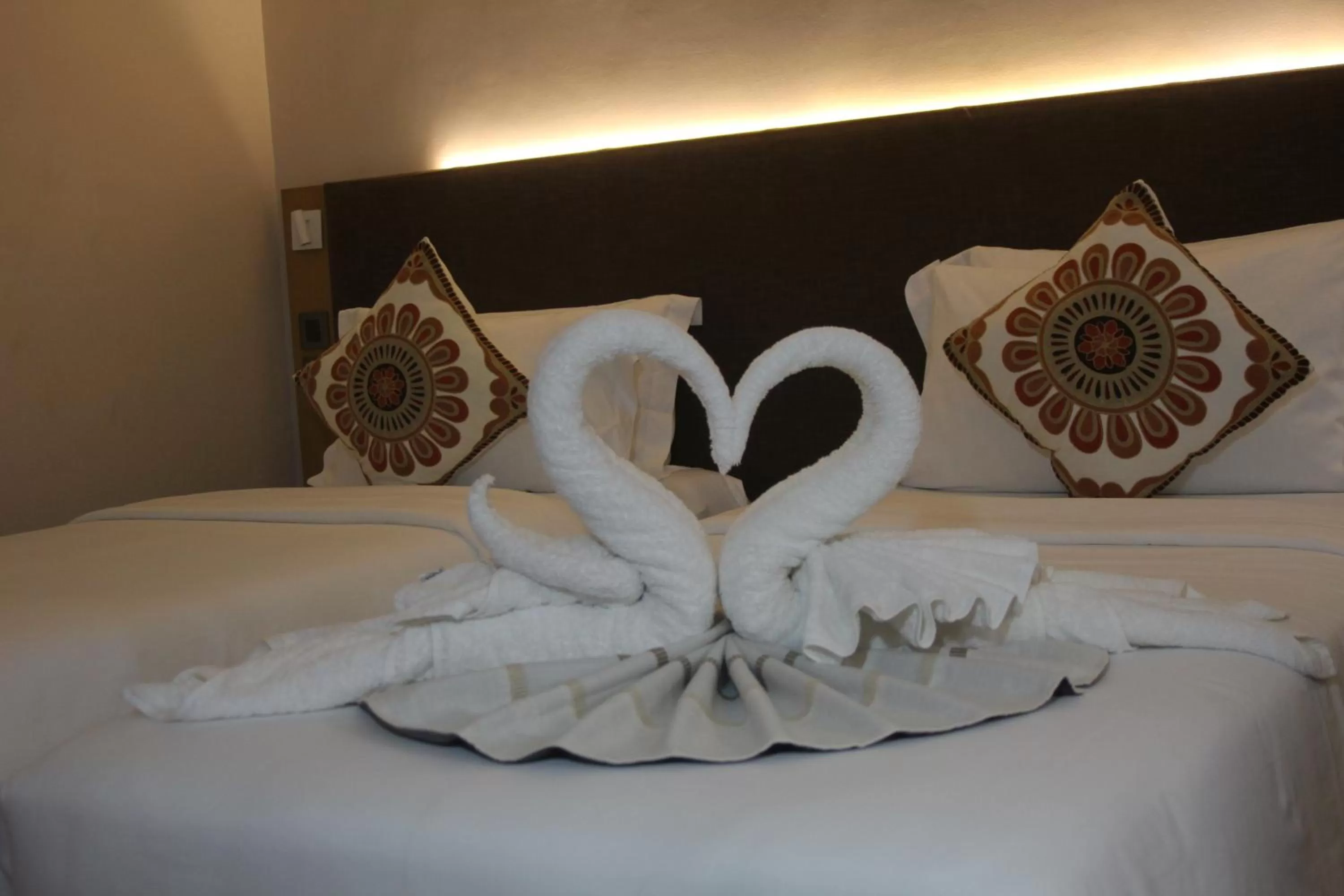 Decorative detail, Bed in Cuna Hotel