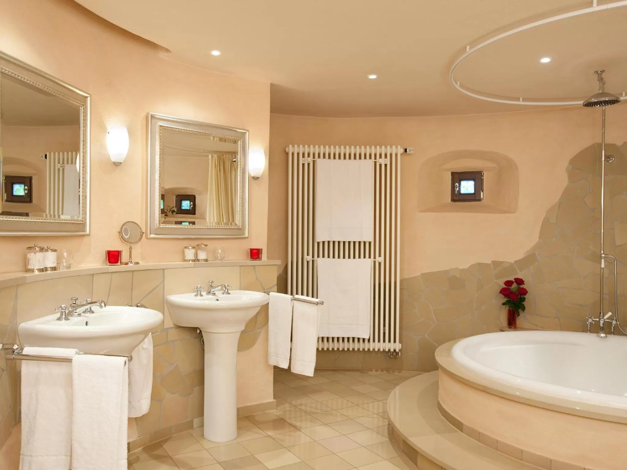 Bathroom in DORMERO Schlosshotel Reichenschwand