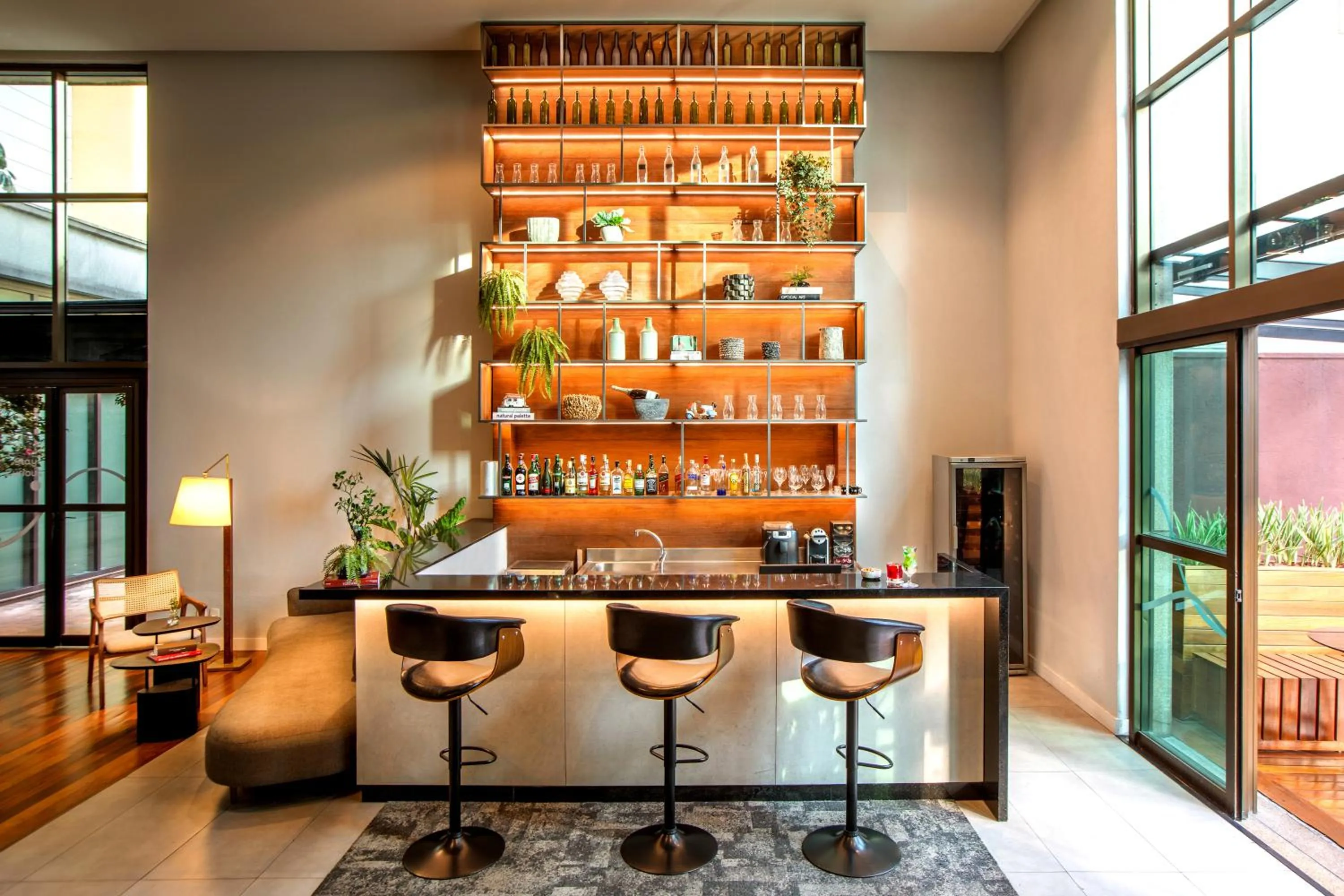 Lounge or bar in INNSiDE by Meliá São Paulo Iguatemi