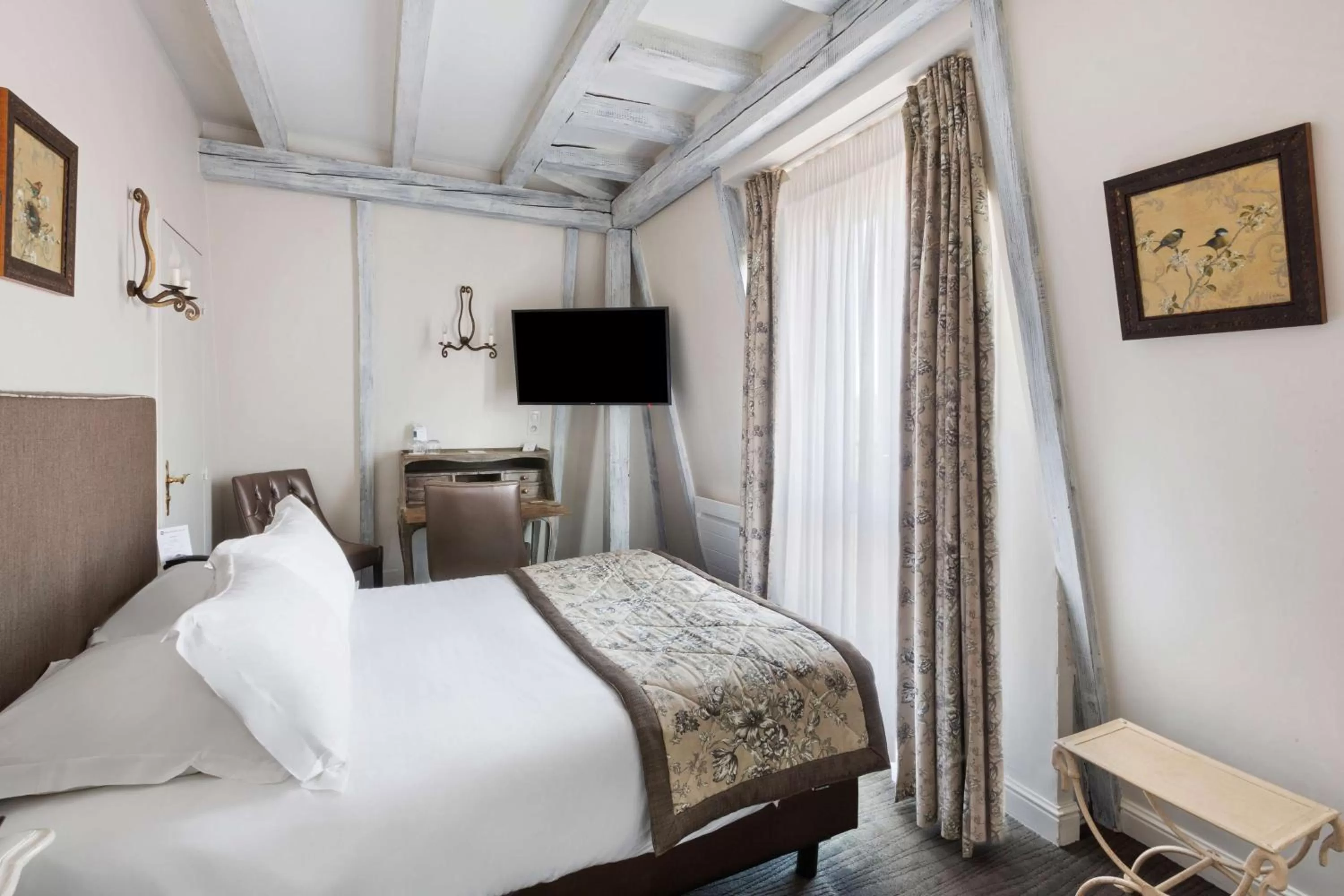 Photo of the whole room, Bed in Best Western Plus Hotel Villa D'est