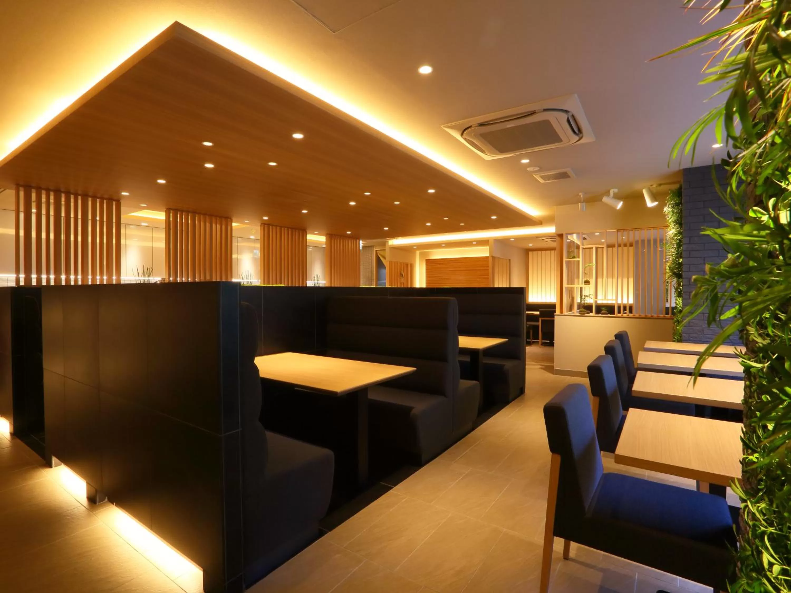 Restaurant/places to eat in Hotel Binario Umeda