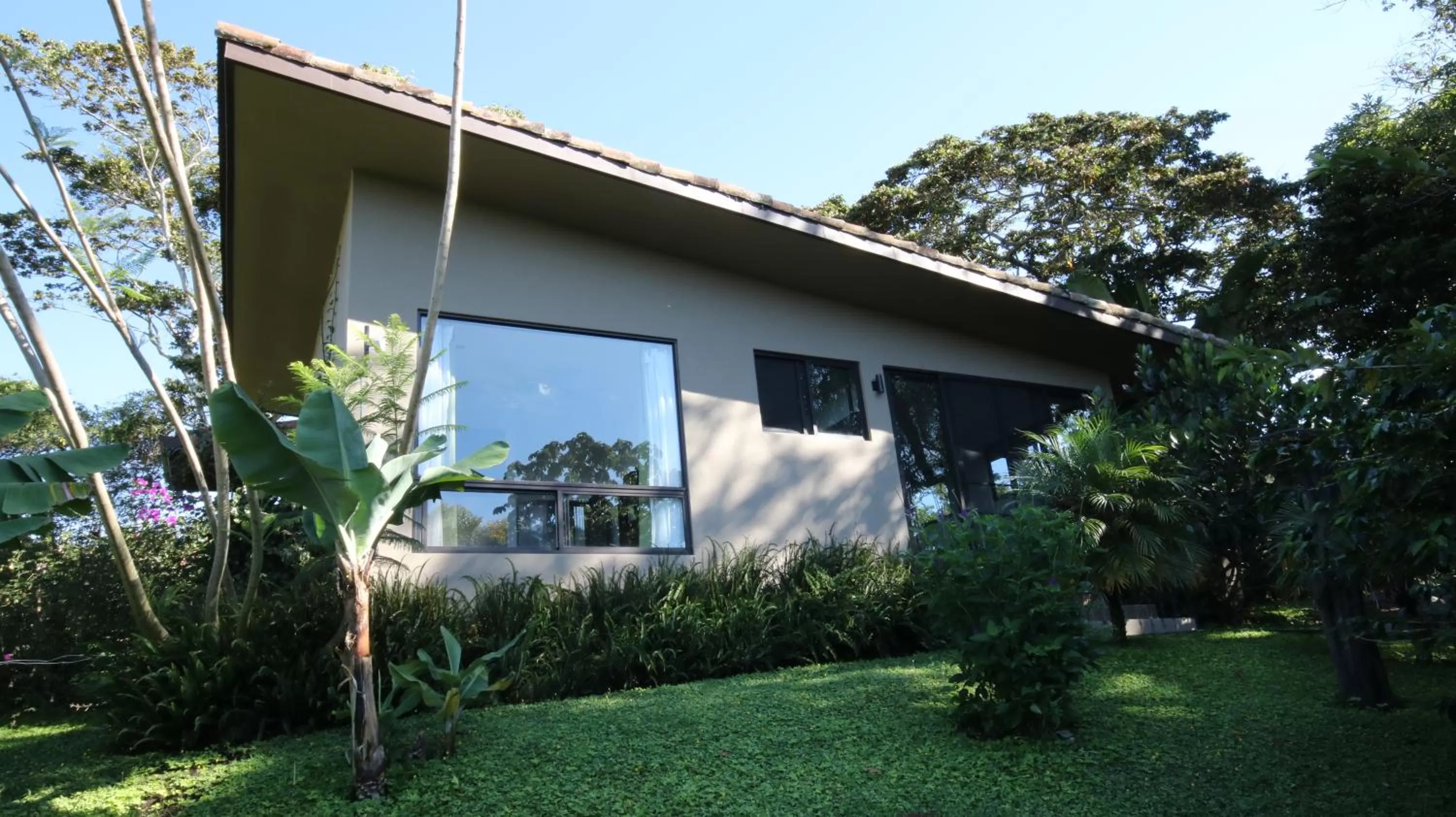 Patio, Property Building in The Guest Suites at Manana Madera