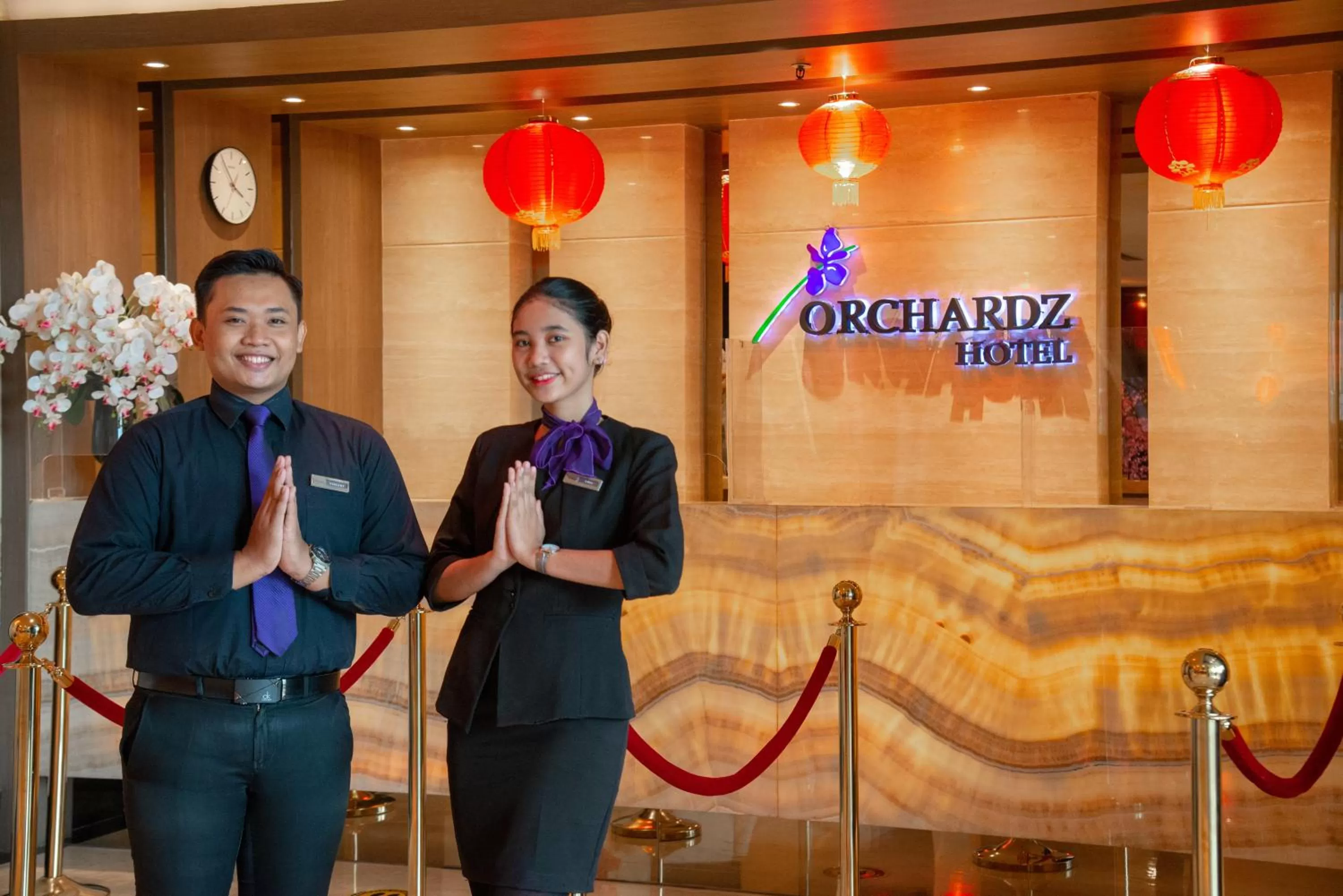 Lobby or reception in Orchardz Hotel Industri Jakarta Kemayoran