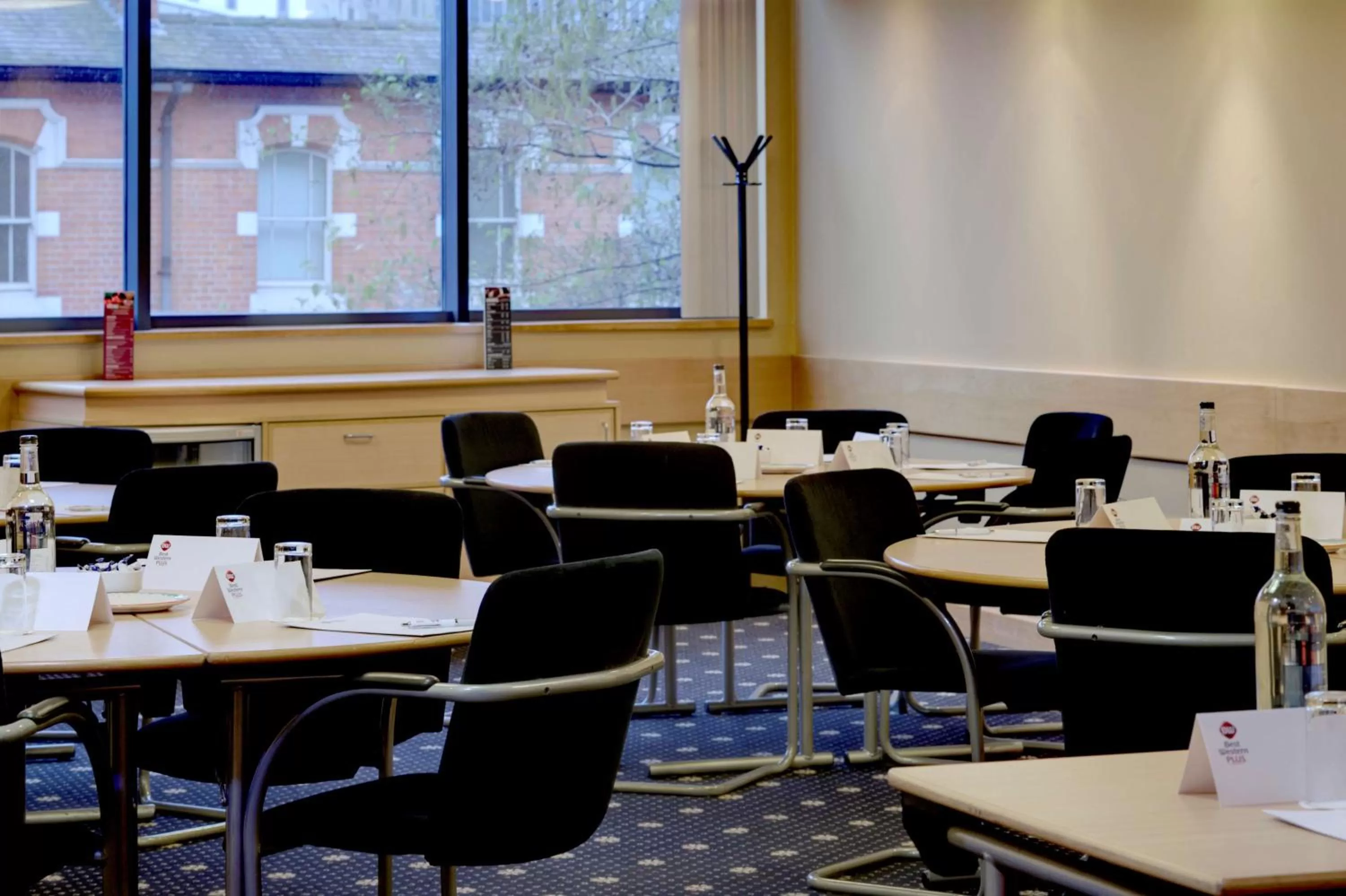 Meeting/conference room in Garner Hotel Nottingham City Centre by IHG