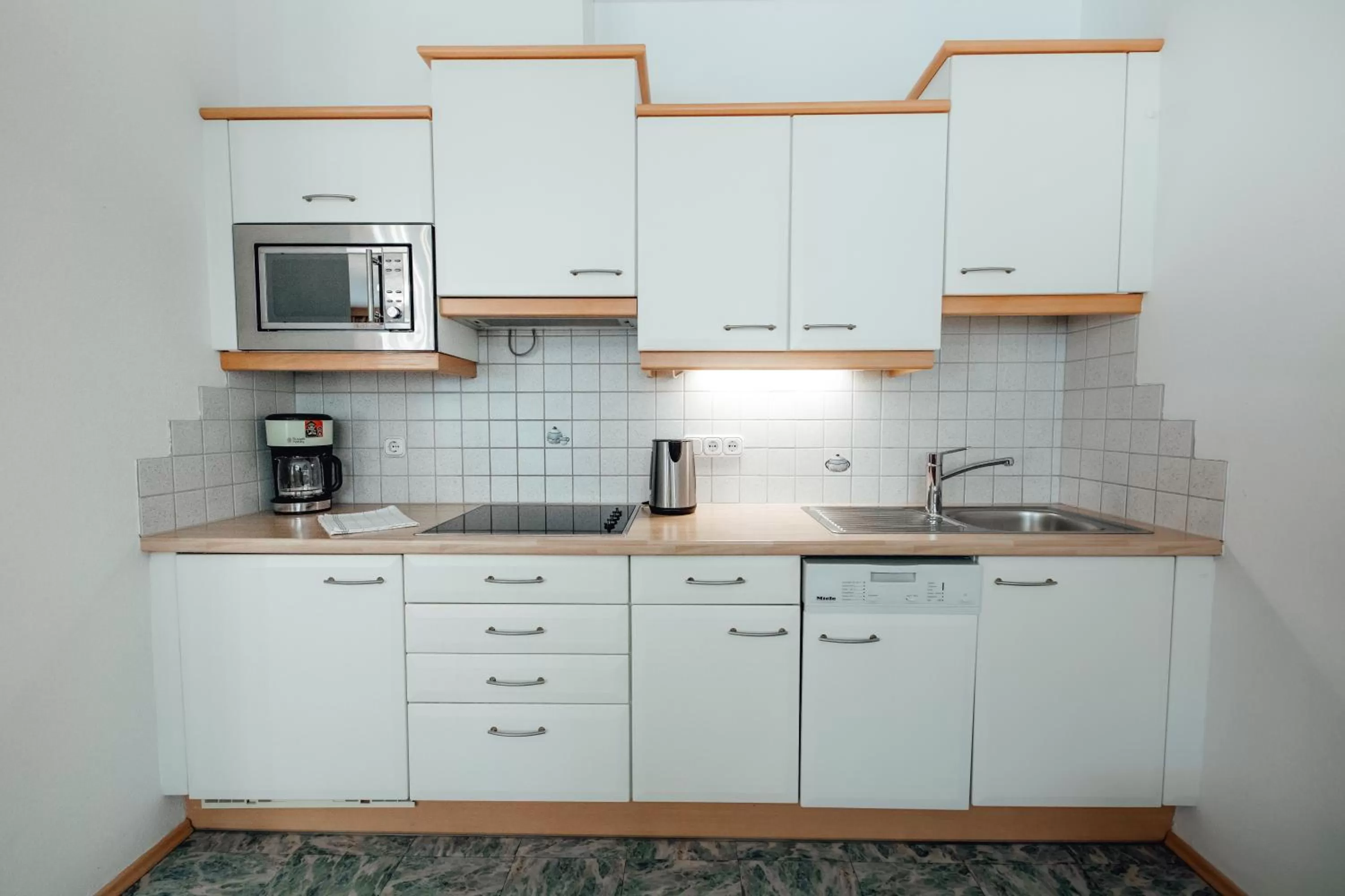 kitchen in Dandler - Zimmer und Ferienwohnungen