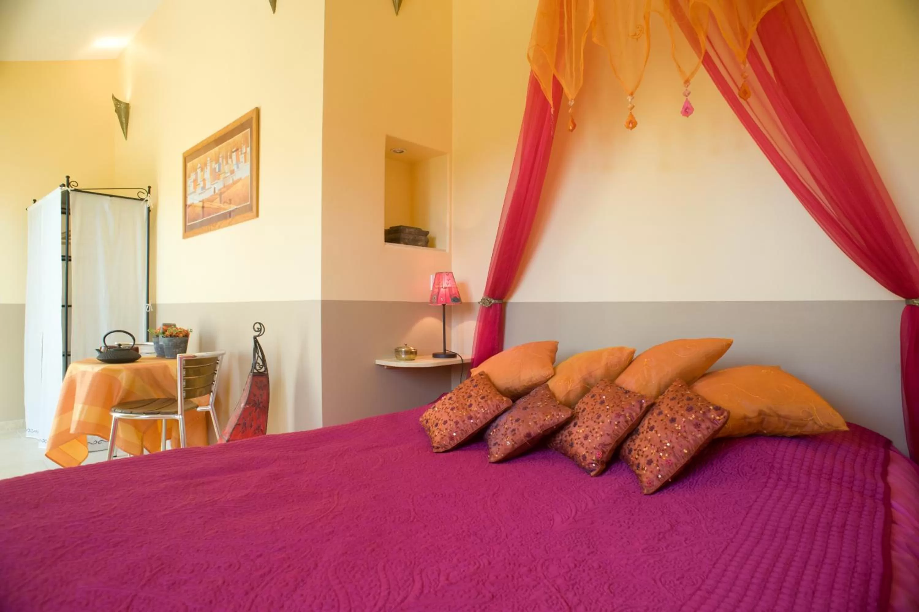 Bedroom in Chambres d'Hotes Domaine des Machottes