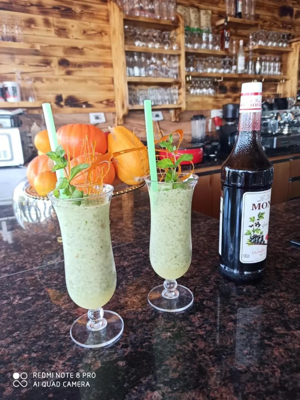 Drinks in Dolphin Suites