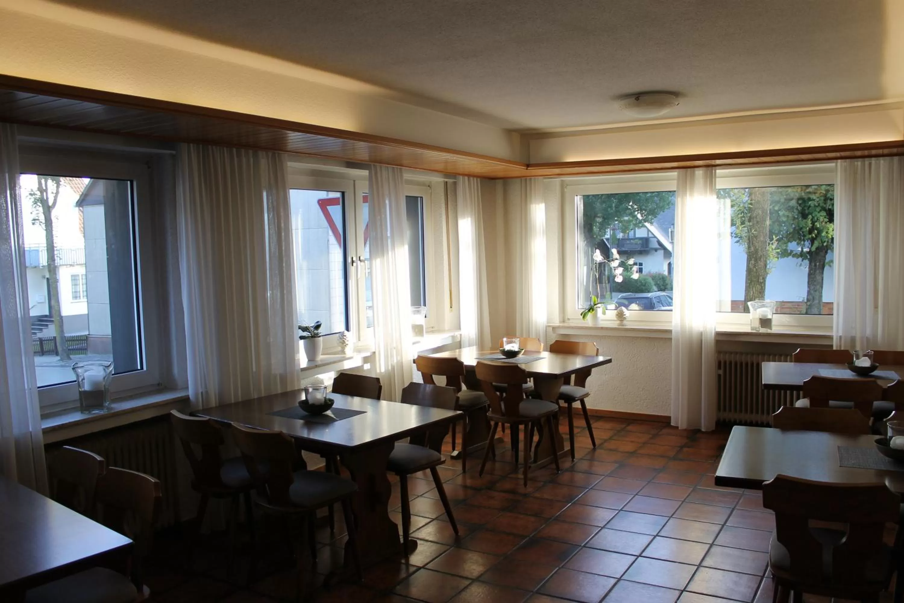 Restaurant/Places to Eat in Landhotel Schnier