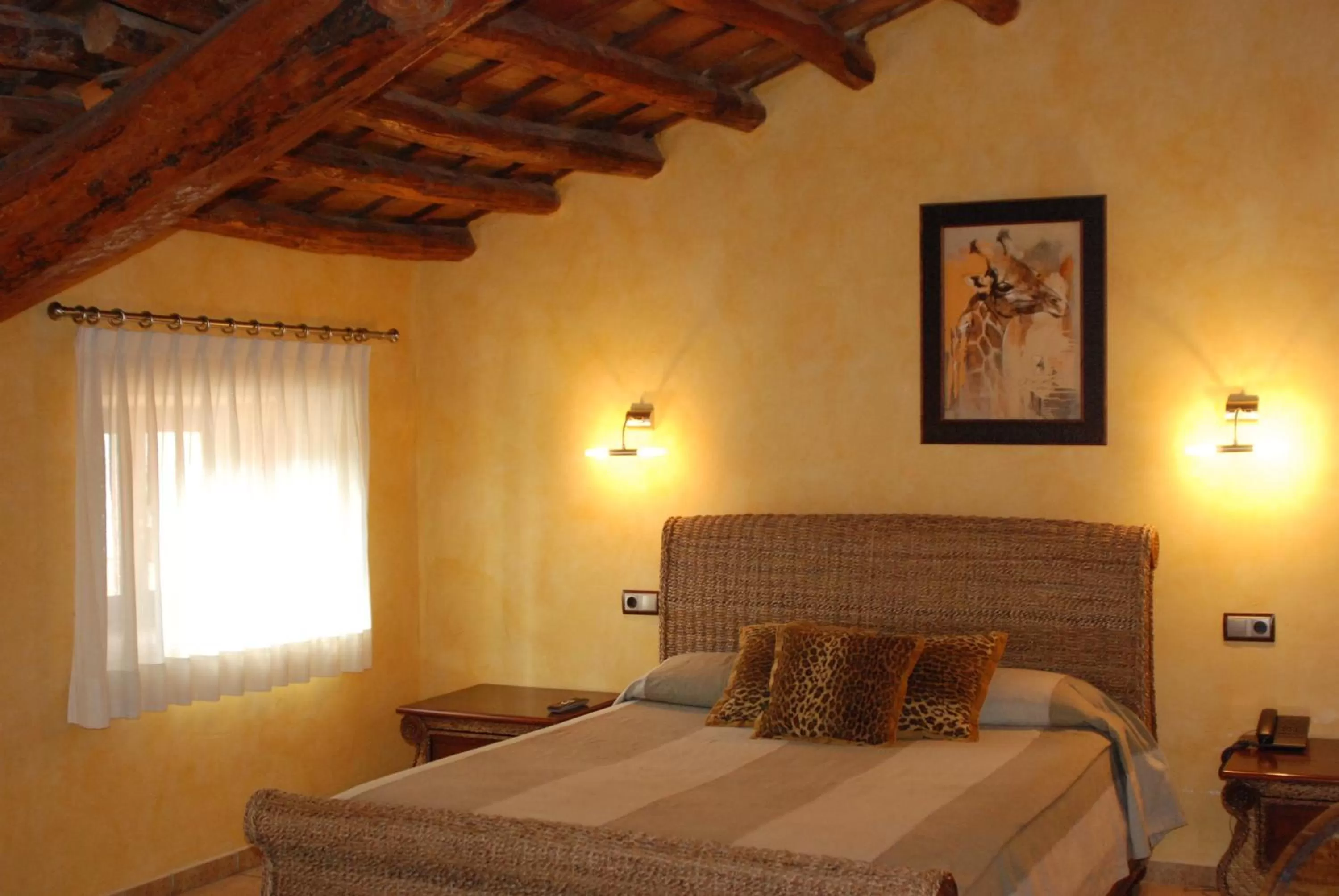 Photo of the whole room, Bed in L'Agora Hotel