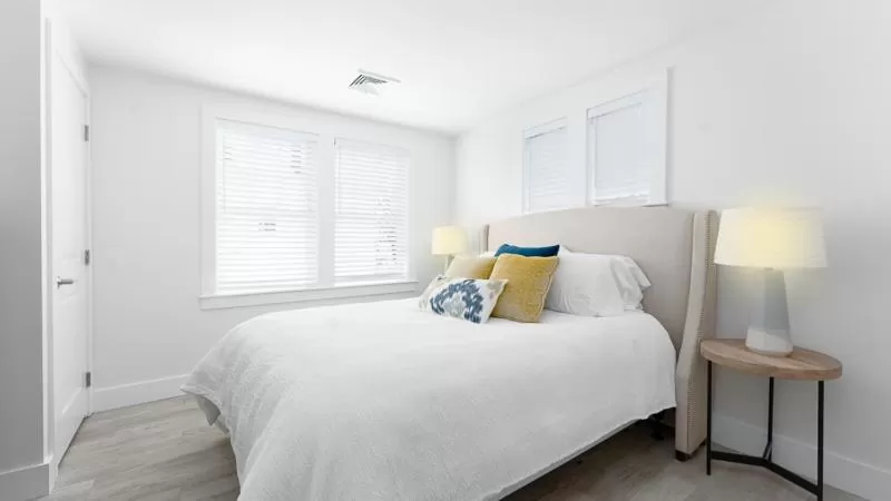 Harbourtown Suites on Plymouth Harbor