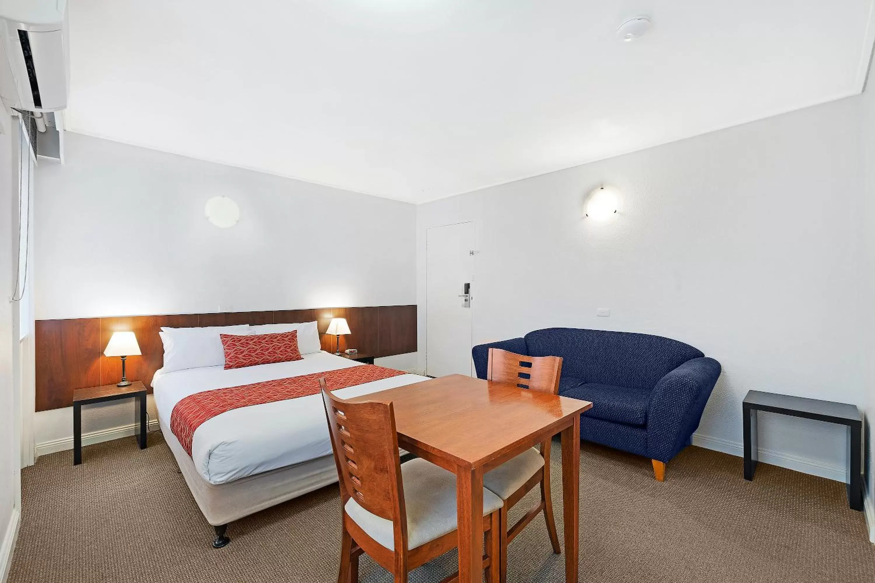 Family Suite in Central Court Motel Warrnambool Family Suite in Central Court Motel Warrnambool