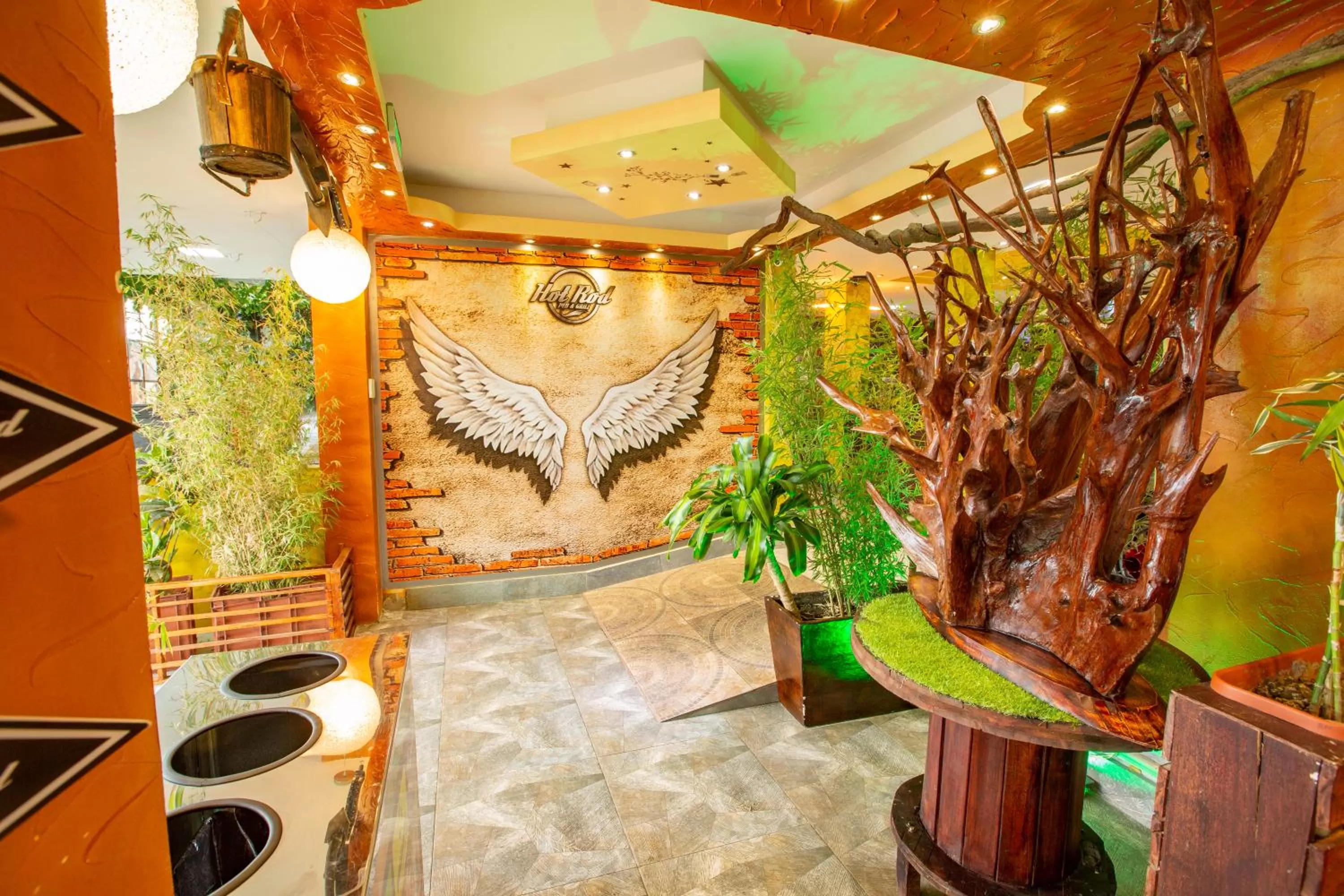 Area and facilities in La Kapital Hotel