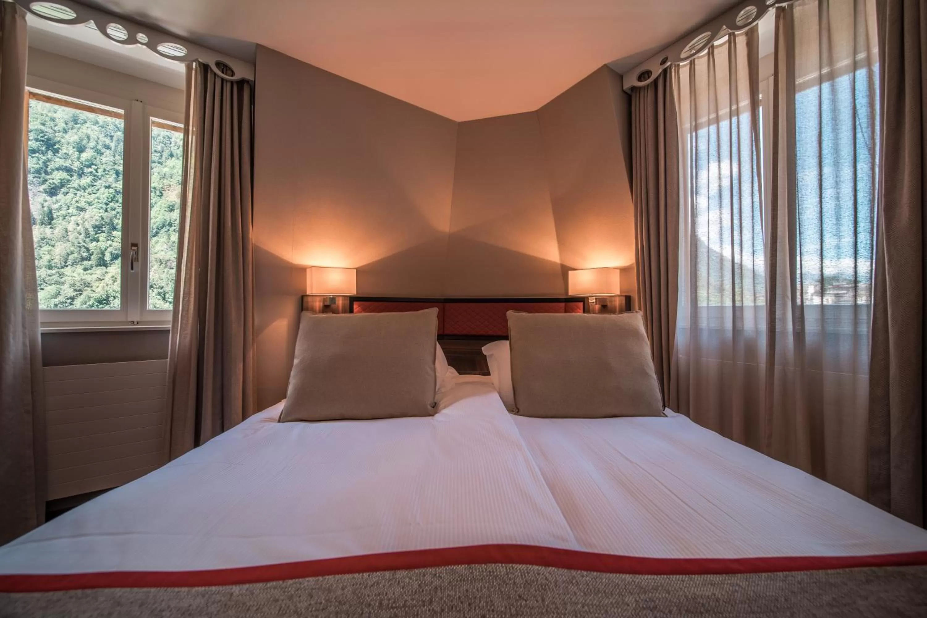 Bathroom, Bed in Royal St. Georges Hotel Interlaken - MGallery Collection