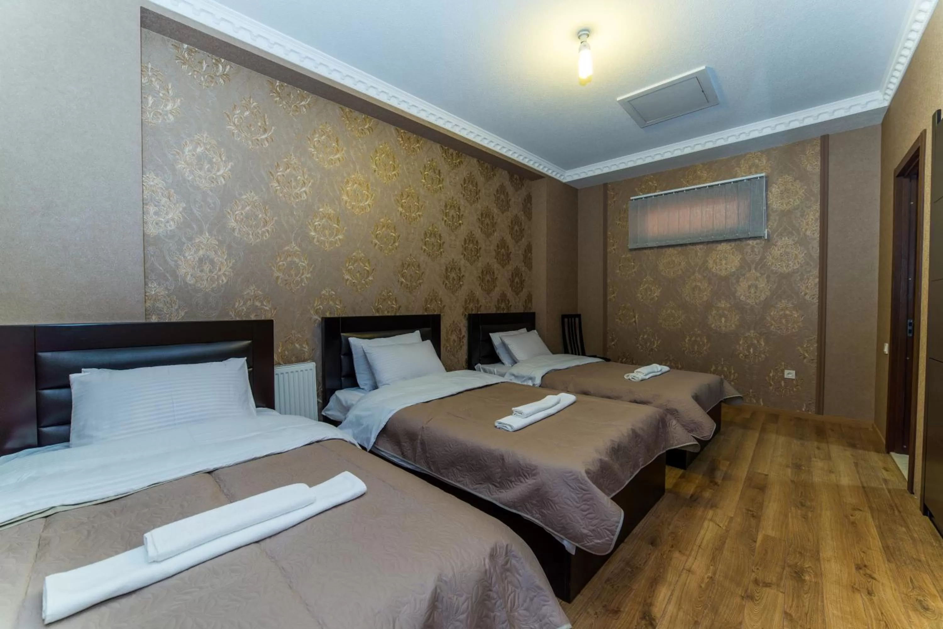 Photo of the whole room, Bed in Hotel New Telavi