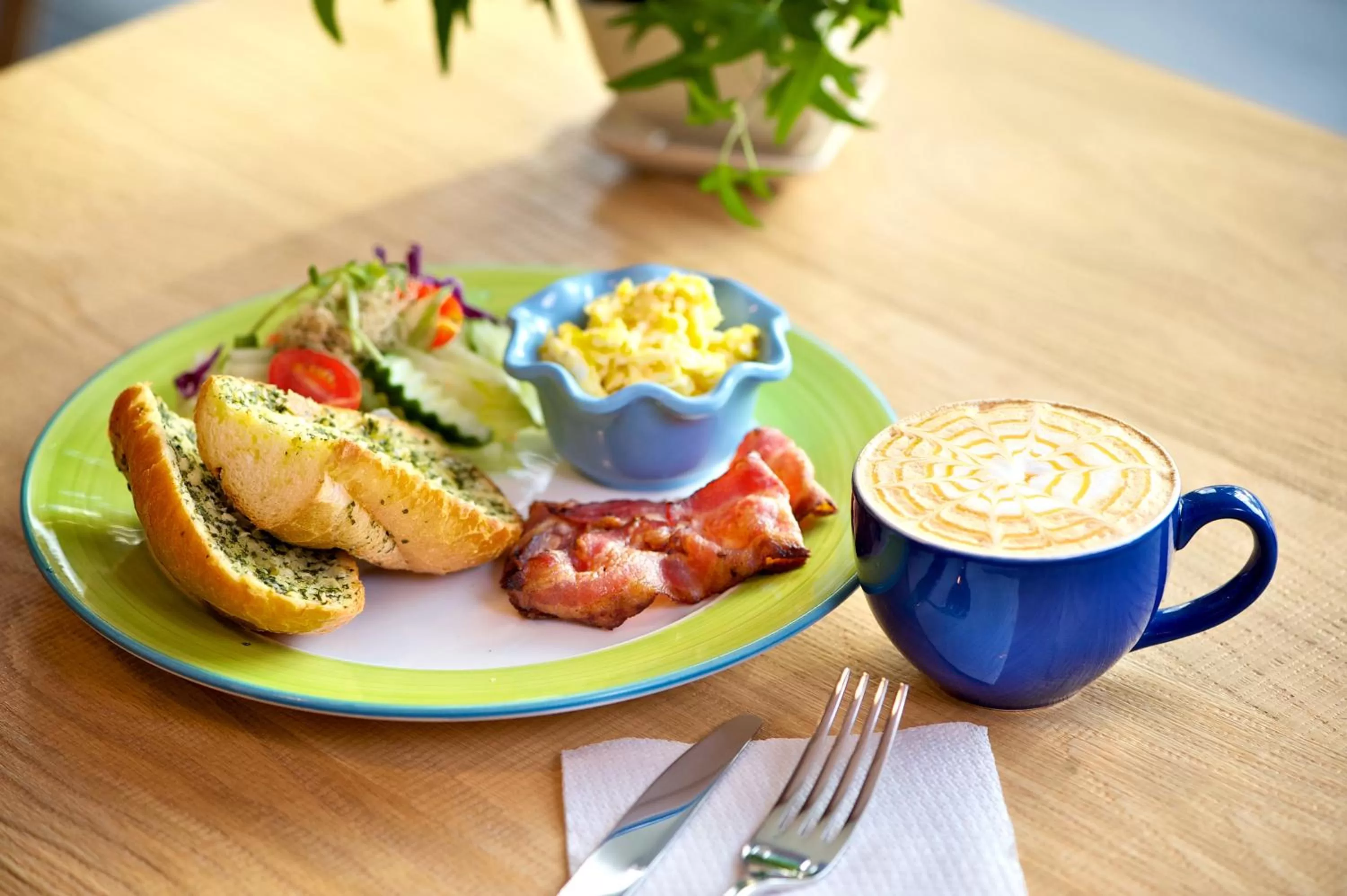 Food in FX Hotel Kaohsiung Zhonghua Road Branch