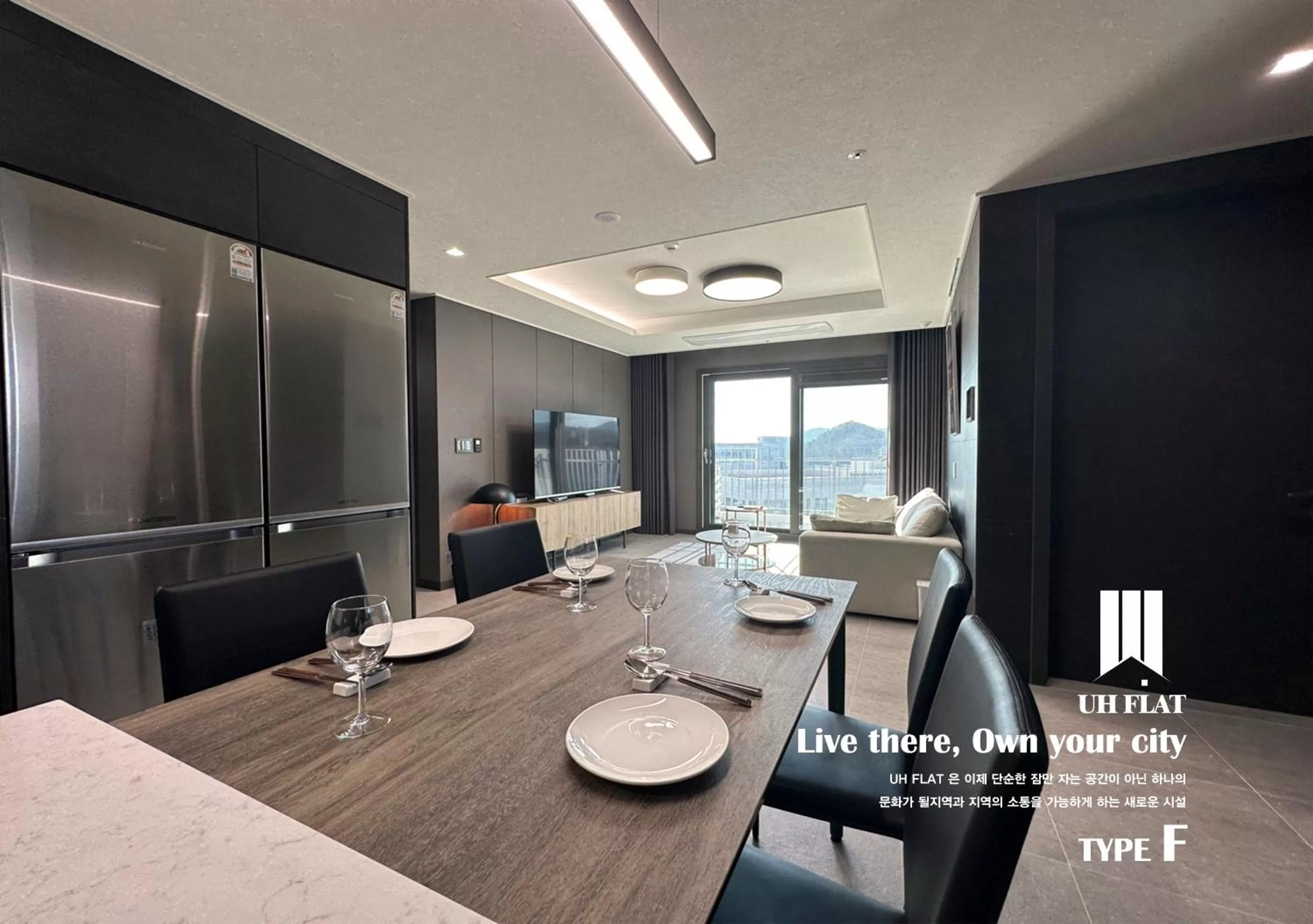 Y Collection by UH FLAT Osiria