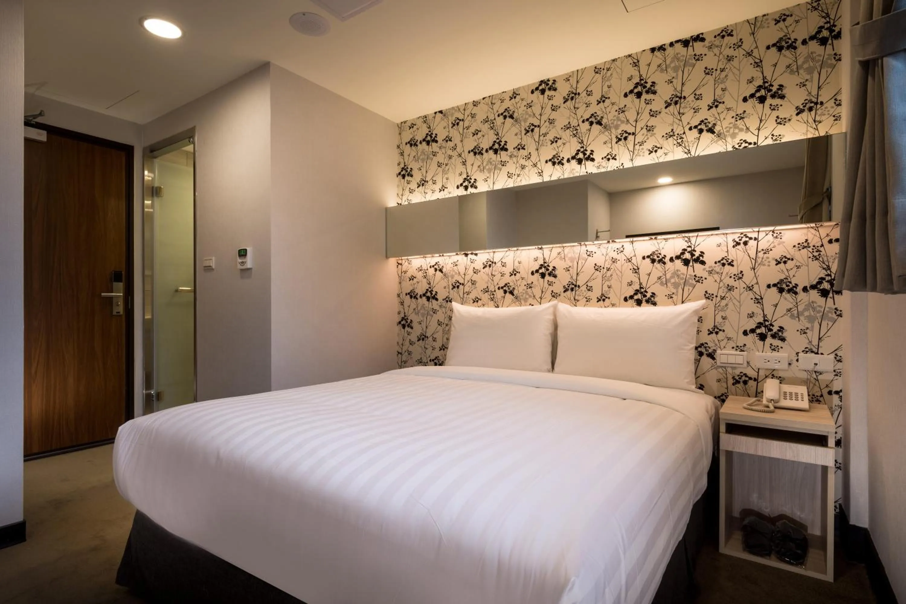 Standard Double Room in Urhome Hotel