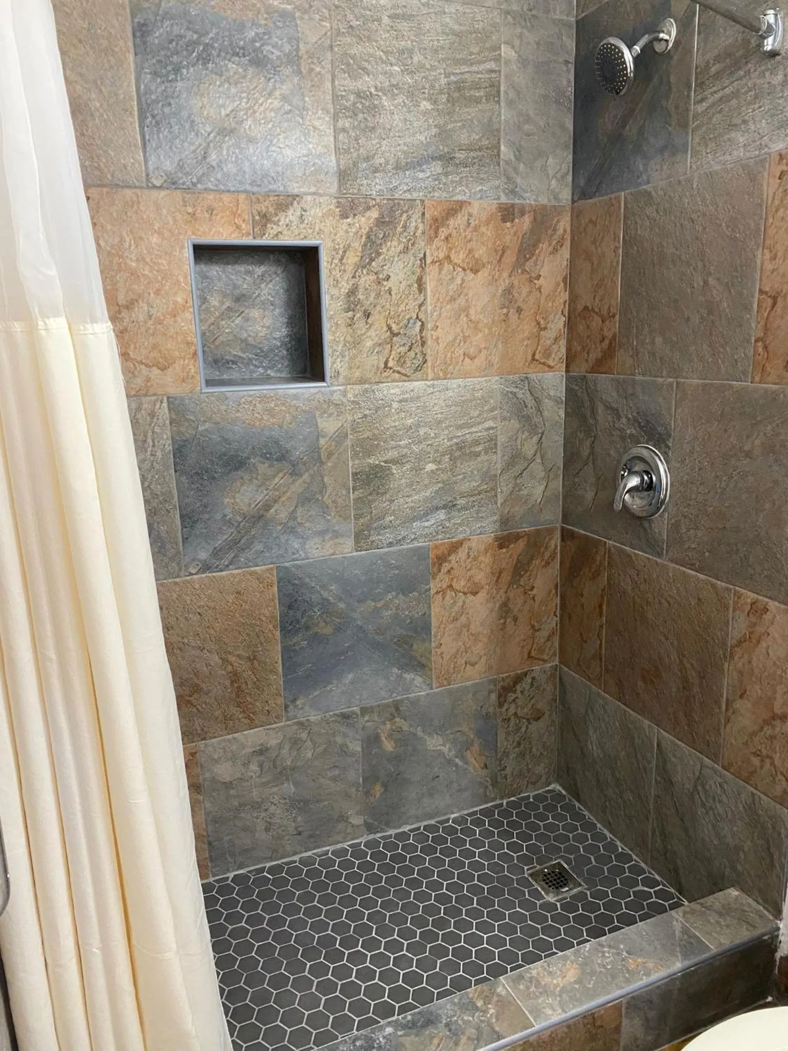 Texas Inn and Suites Raymondville