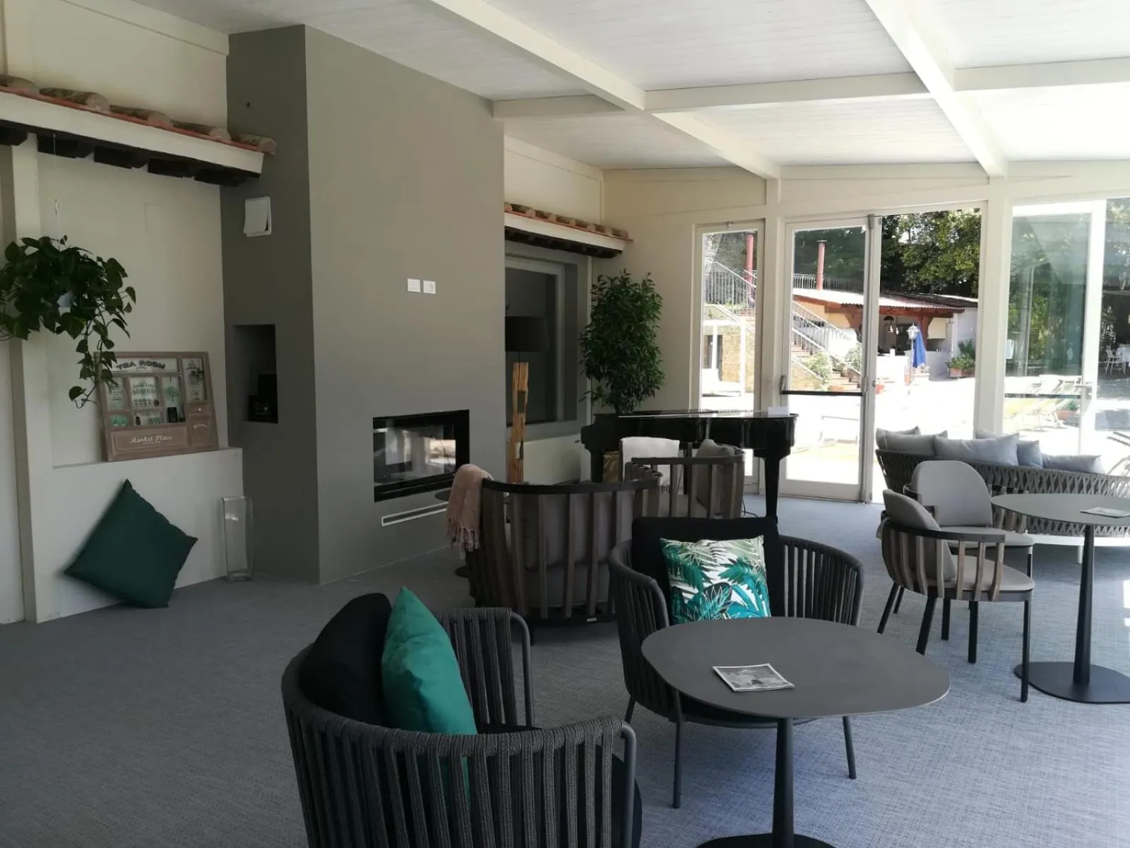 Patio in Cortona Resort & Spa