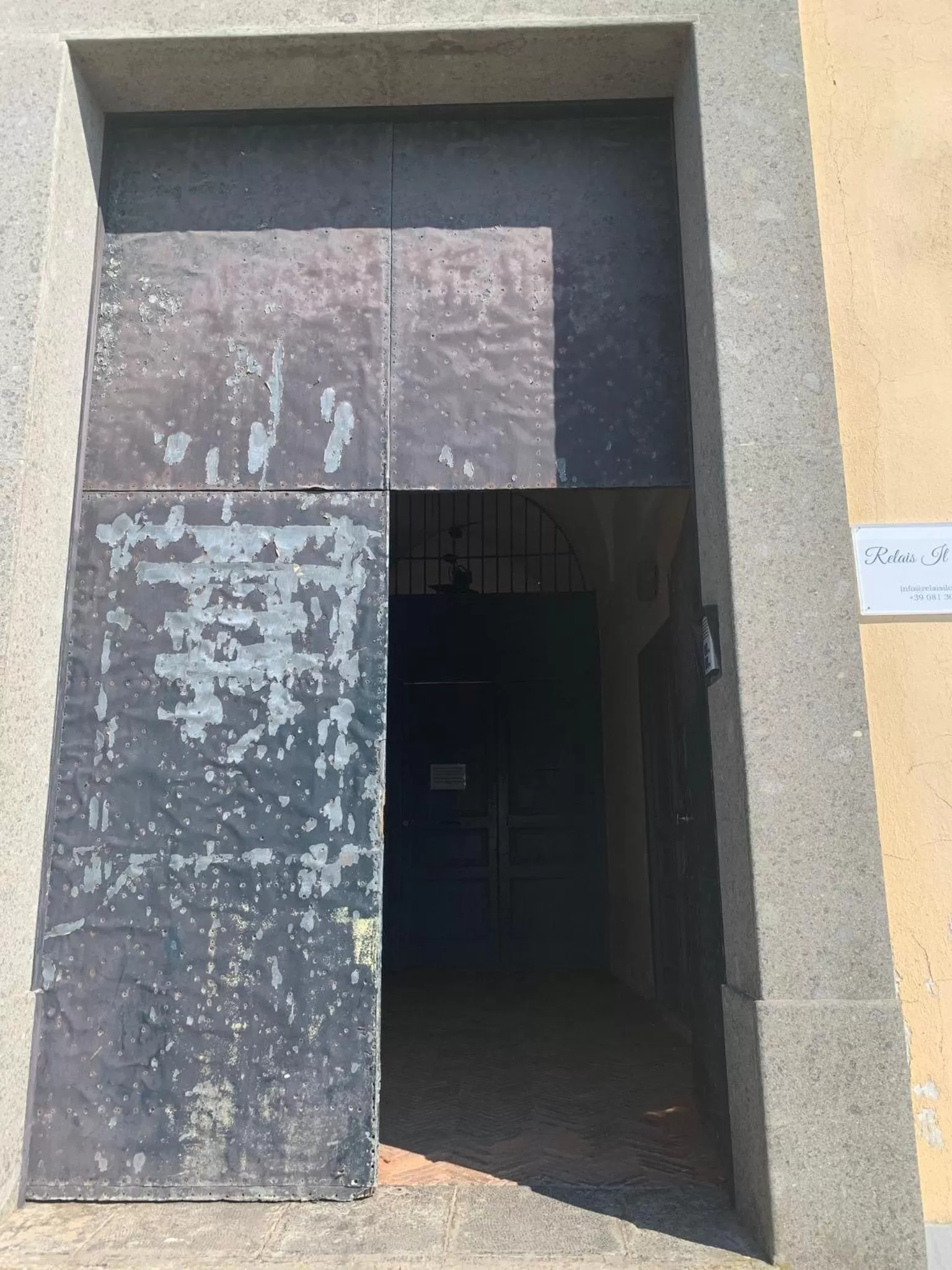 Facade/entrance in Il Chiostro