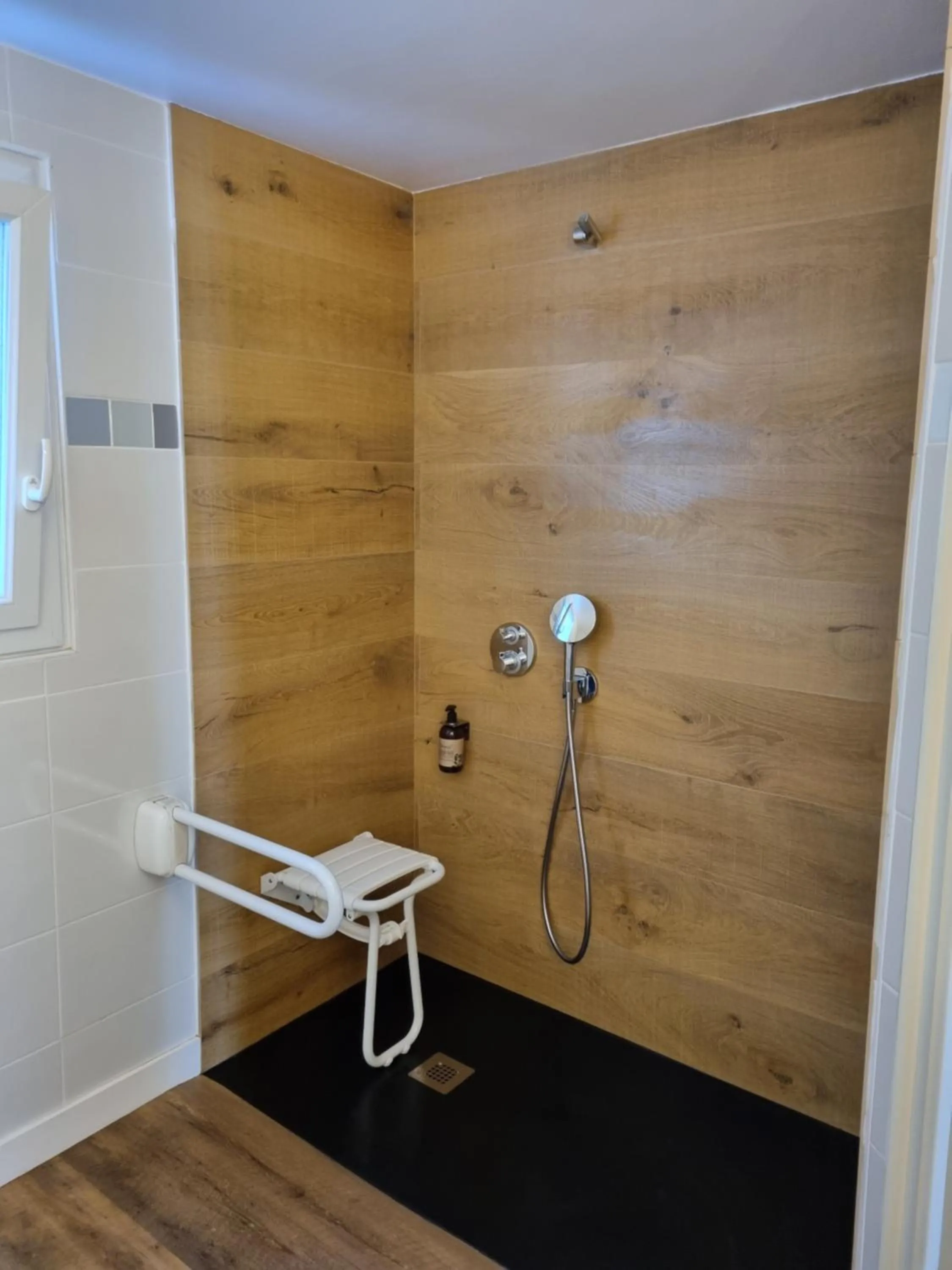 Bathroom in Hôtel Vauban