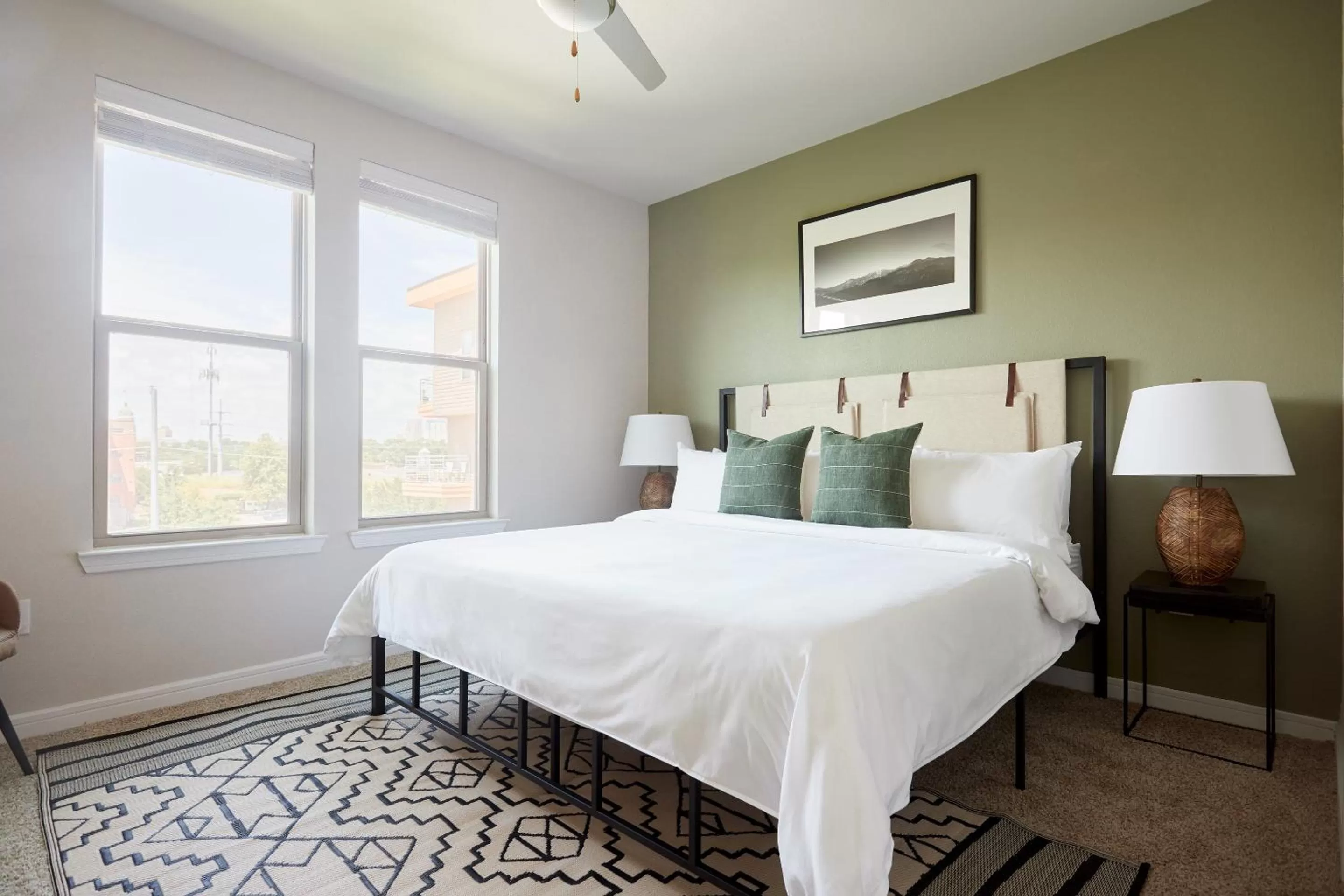 Living room, Bed in Sonder at Southtown