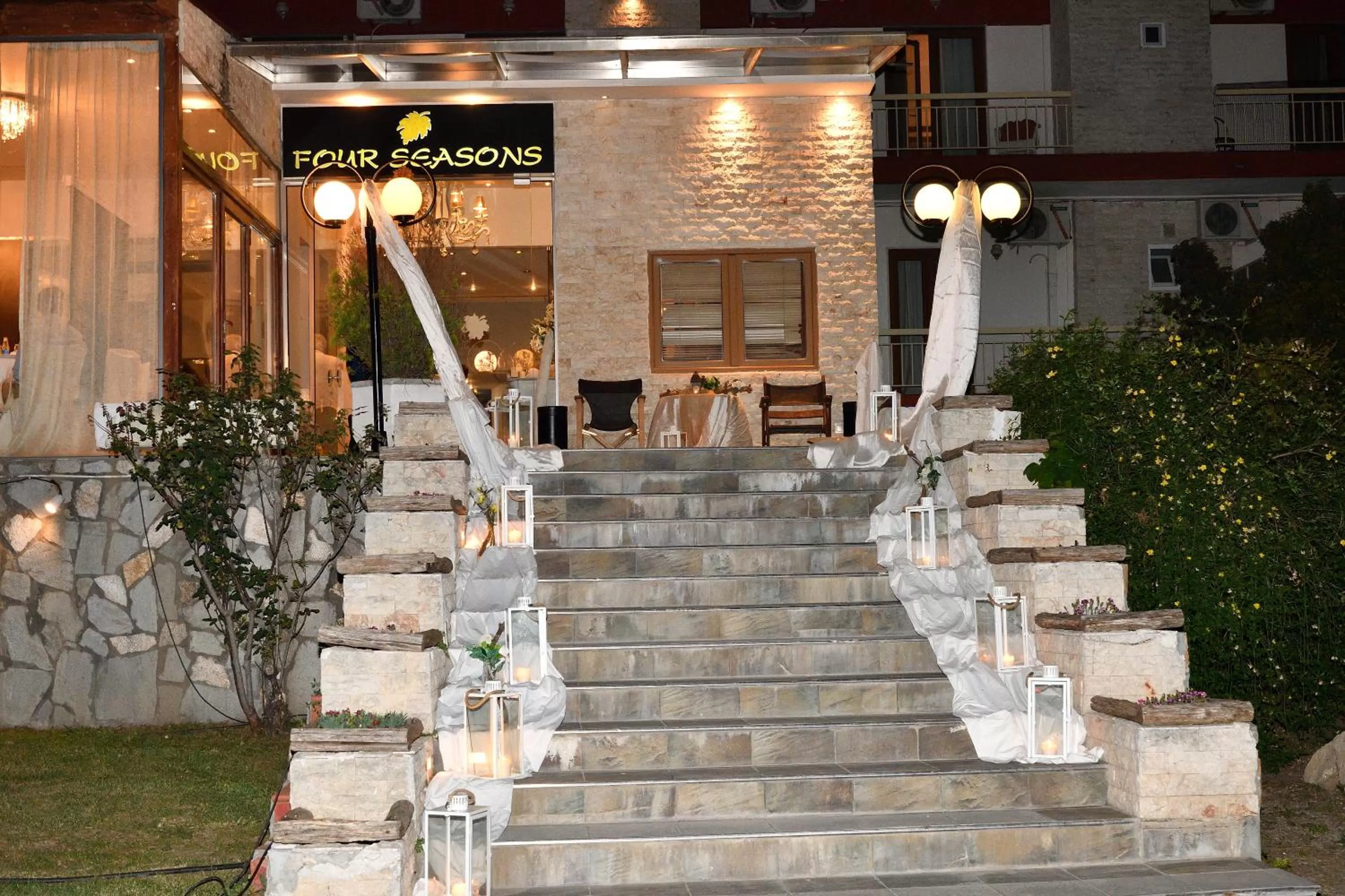 Facade/entrance in Four Seasons Hotel