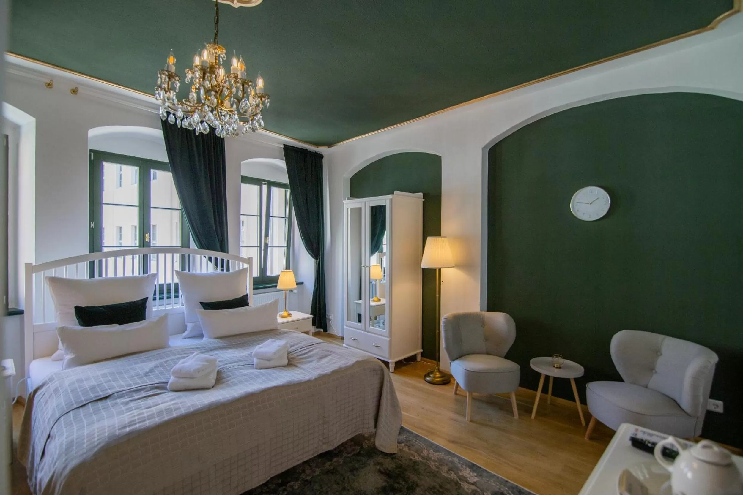 Bed in ApartOne Altstadt-Hotel