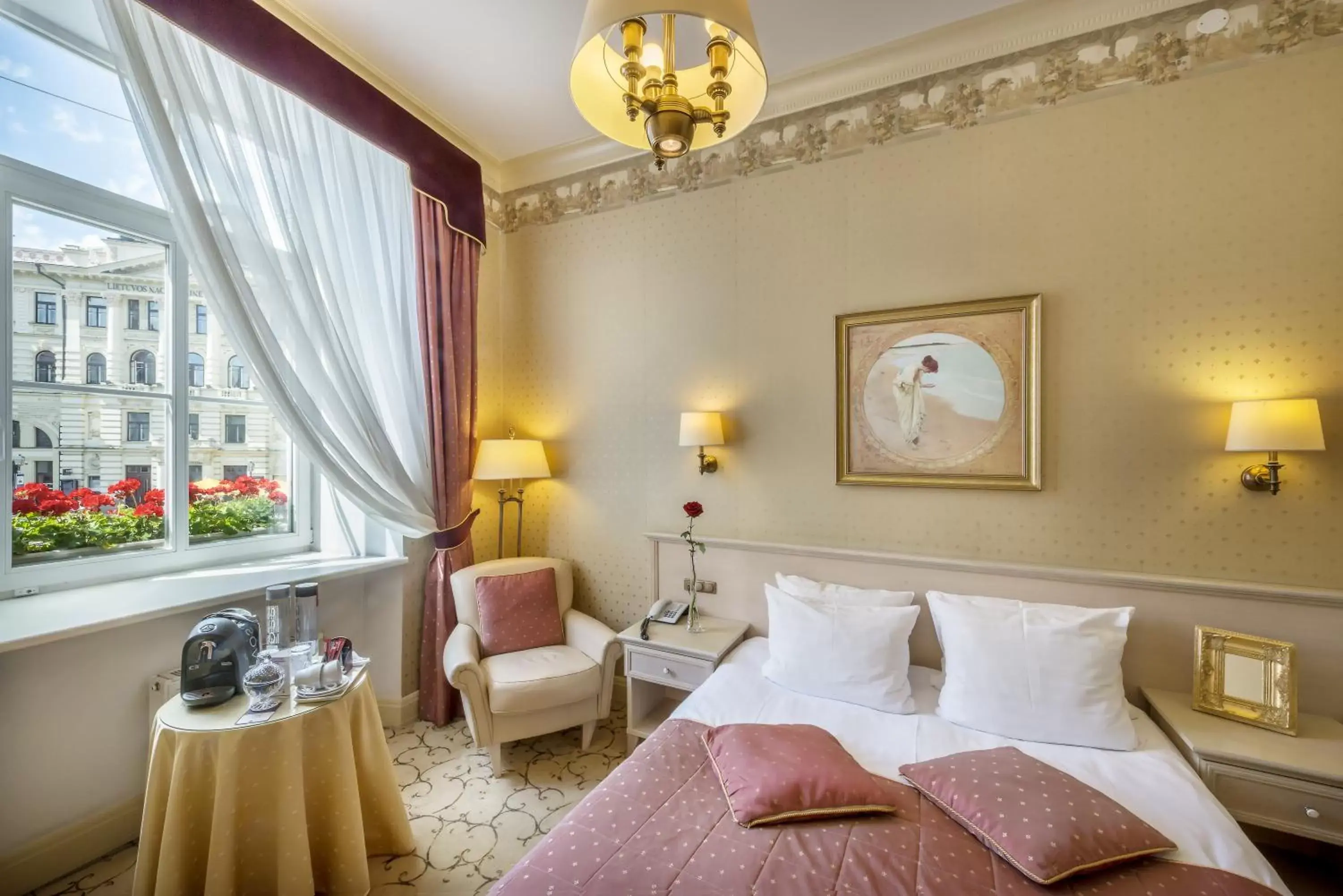 Classic Double Room in Imperial Hotel & Restaurant Classic Double Room in Imperial Hotel & Restaurant