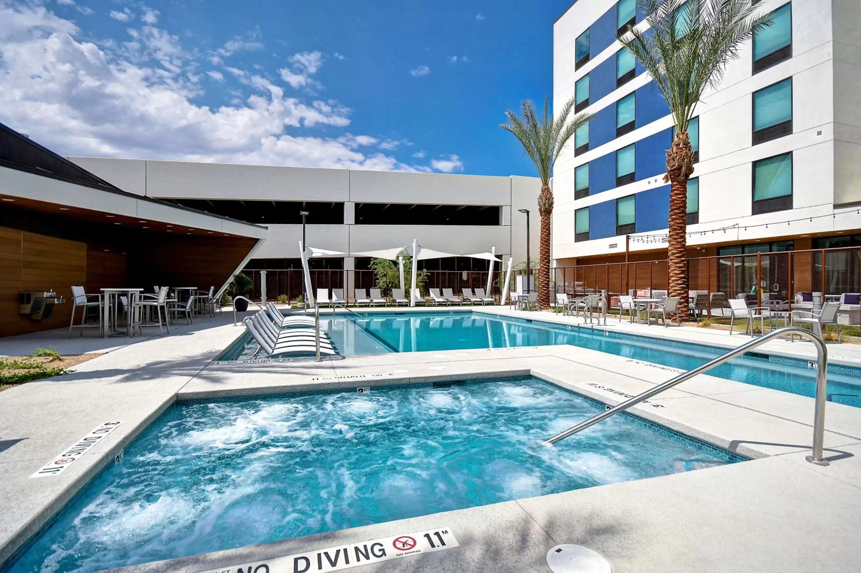 Pool view in Home2 Suites by Hilton Las Vegas Convention Center - No Resort Fee