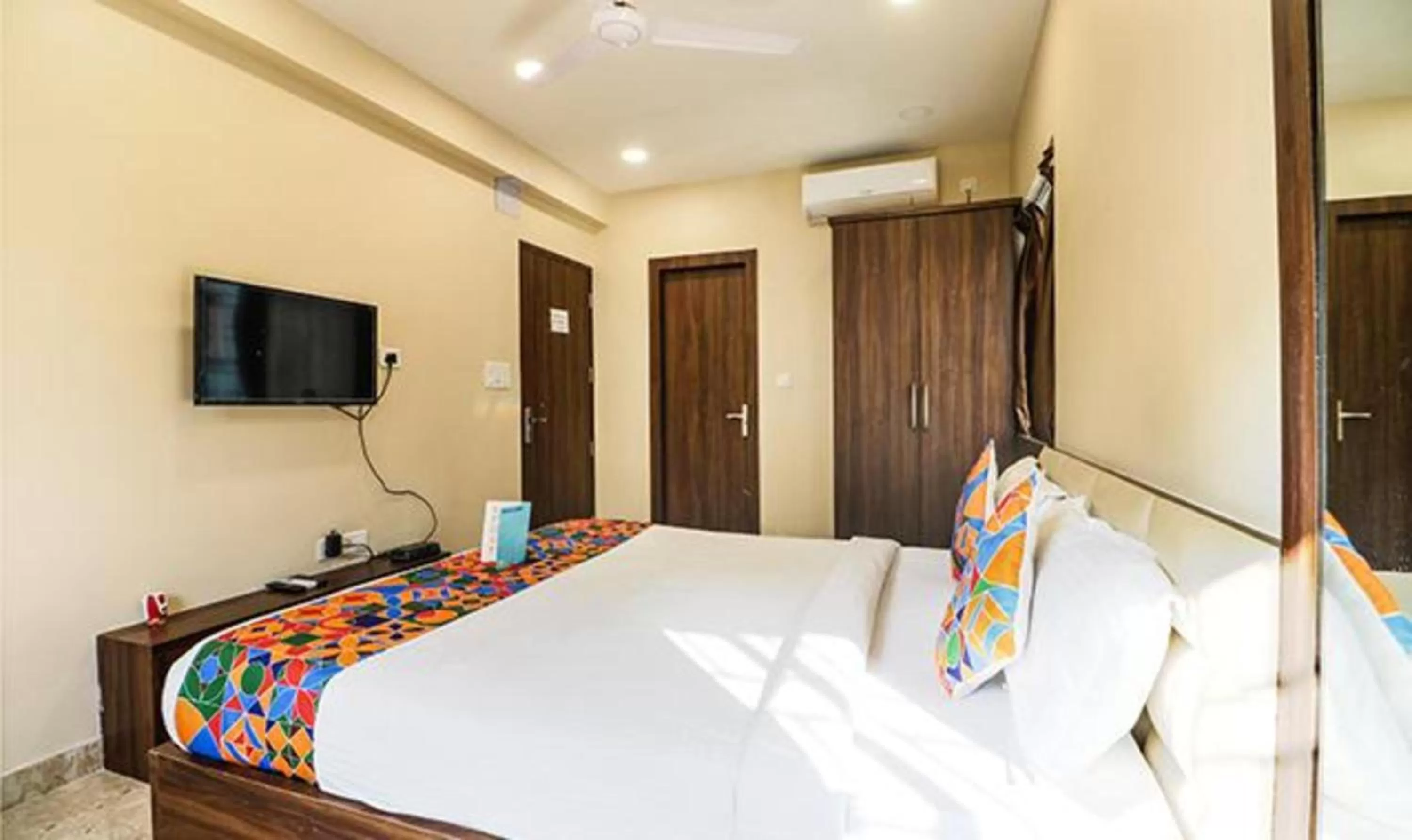 Bedroom, Bed in FabHotel Carnival - Nr Irony Market, Newtown