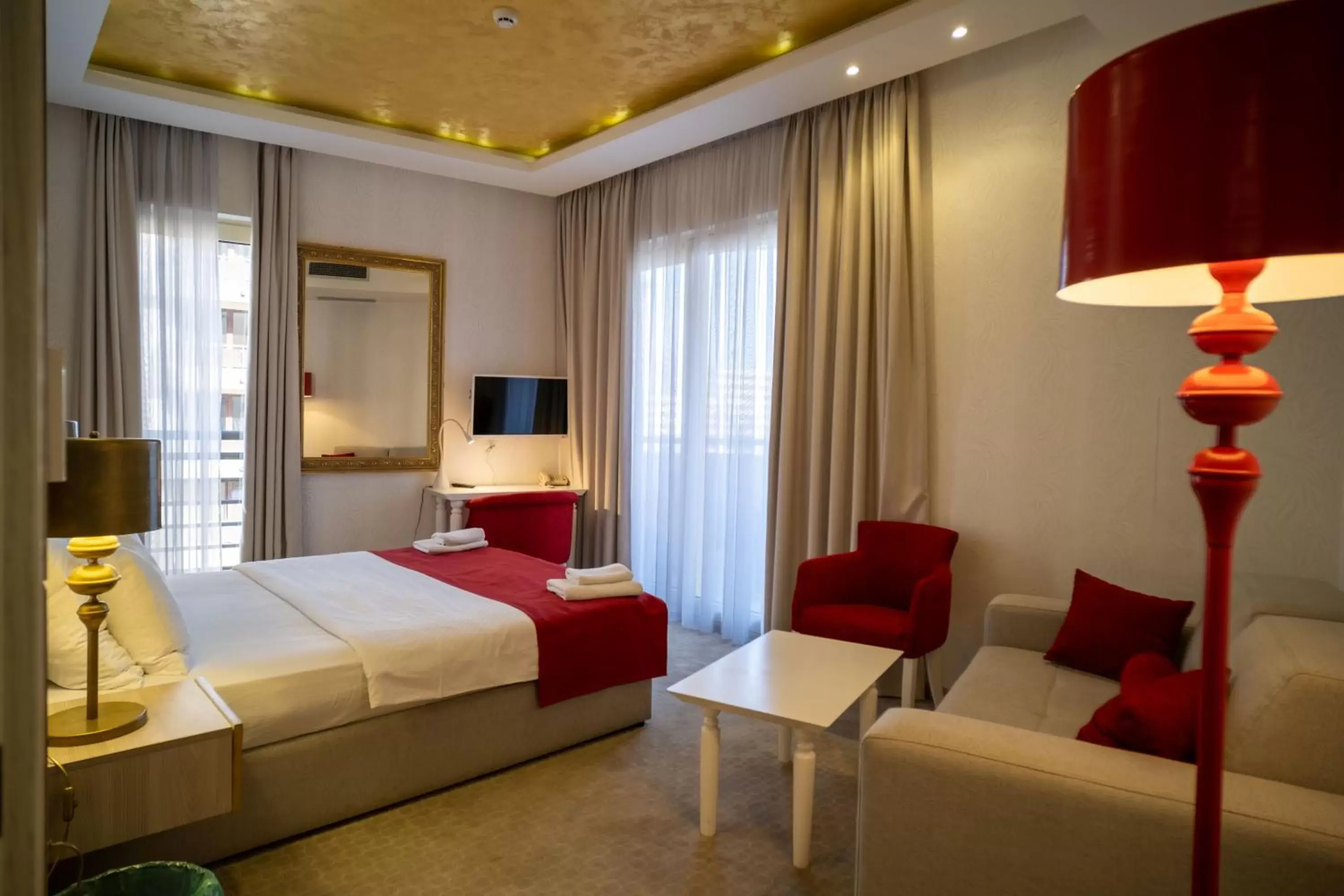 Two-Bedroom Apartment in Hotel Atina Two-Bedroom Apartment in Hotel Atina