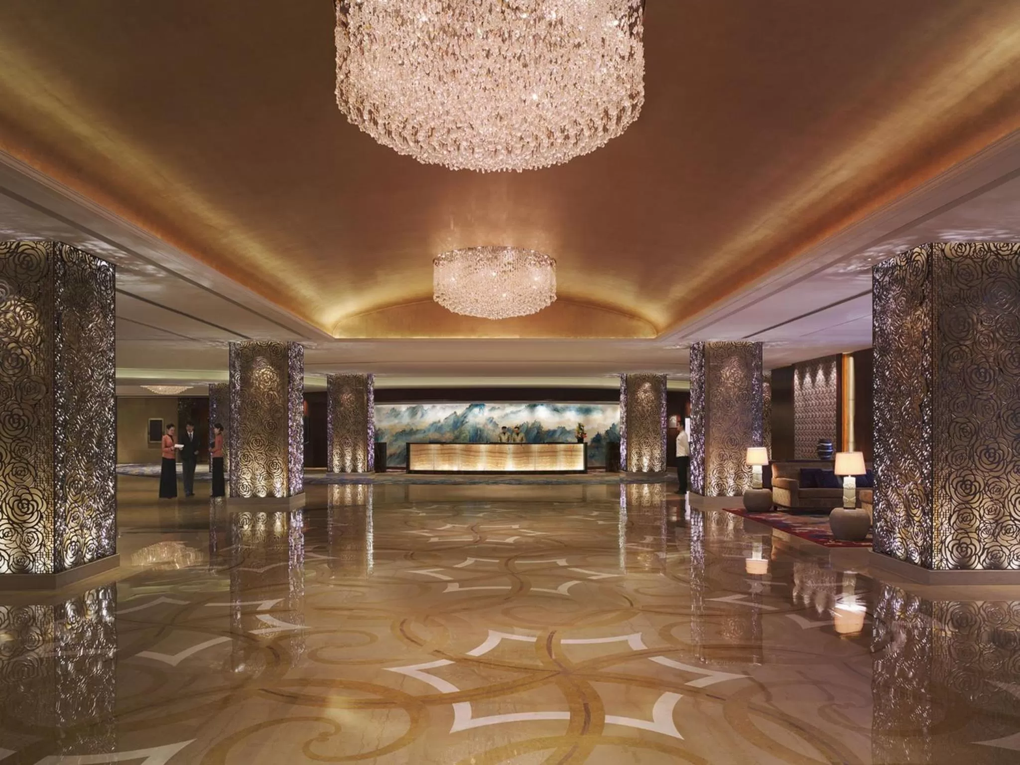 Lobby or reception in Shangri-La Qingdao