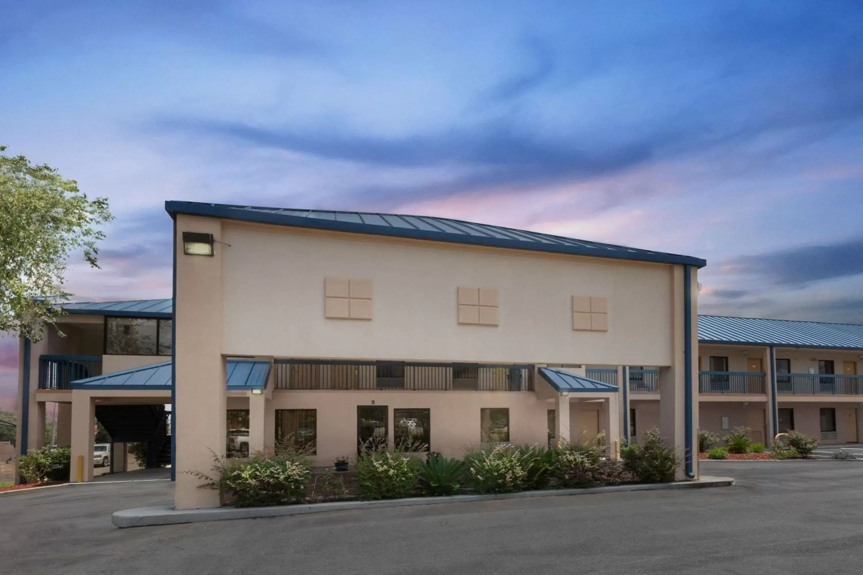 Super 8 by Wyndham Hattiesburg South Super 8 by Wyndham Hattiesburg South