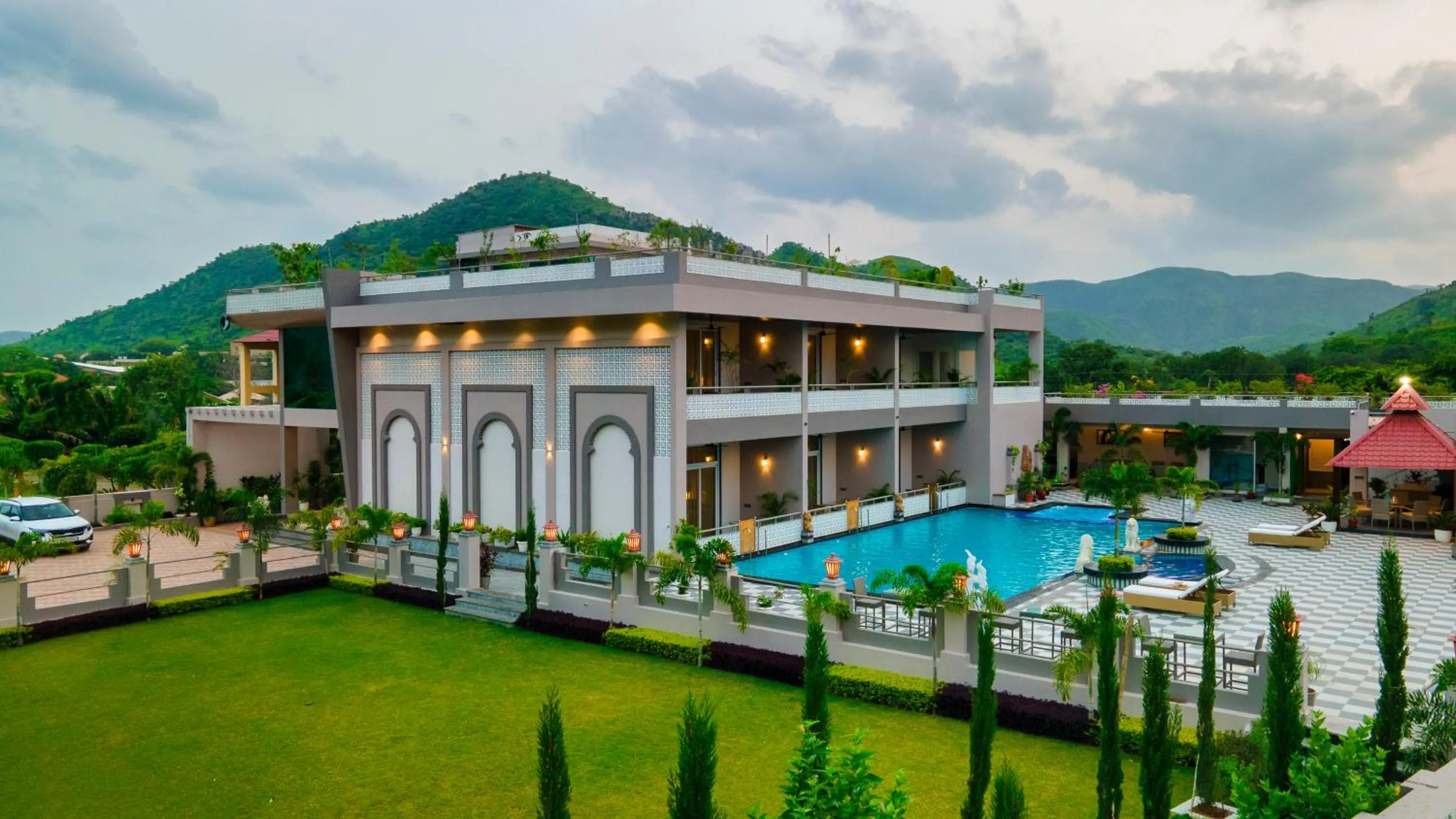 Mountain Creek Villa Udaipur