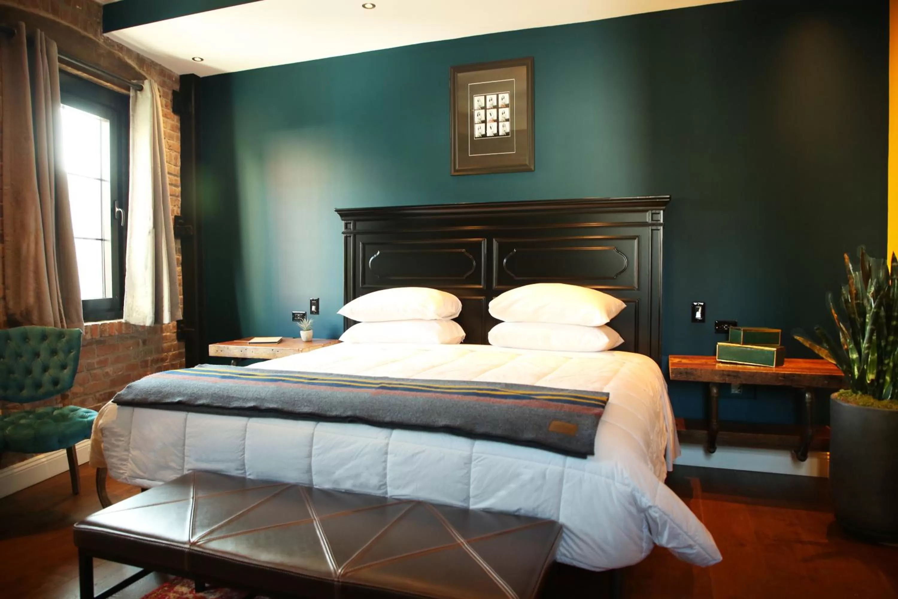 Bedroom, Bed in Sohotel