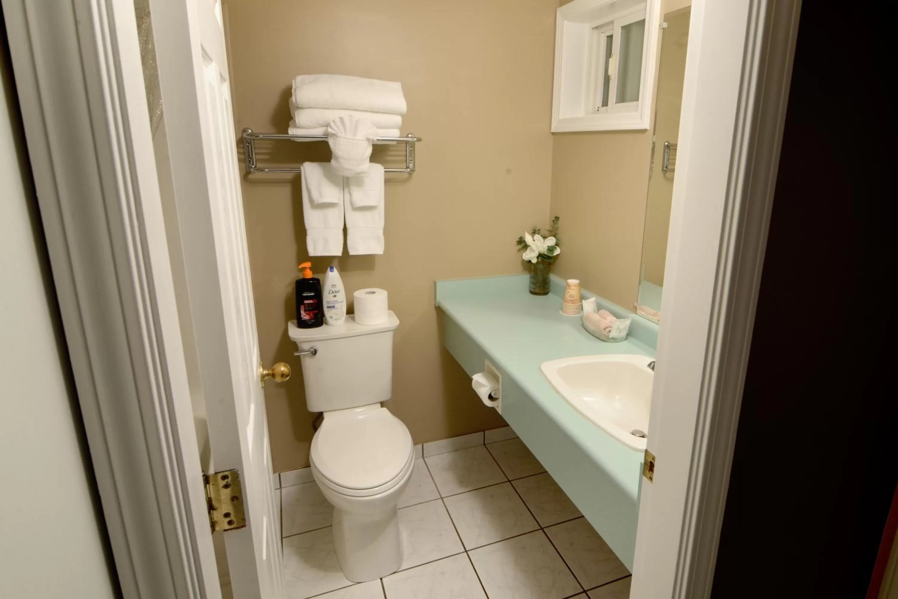 Bathroom in Casa Grande Inn