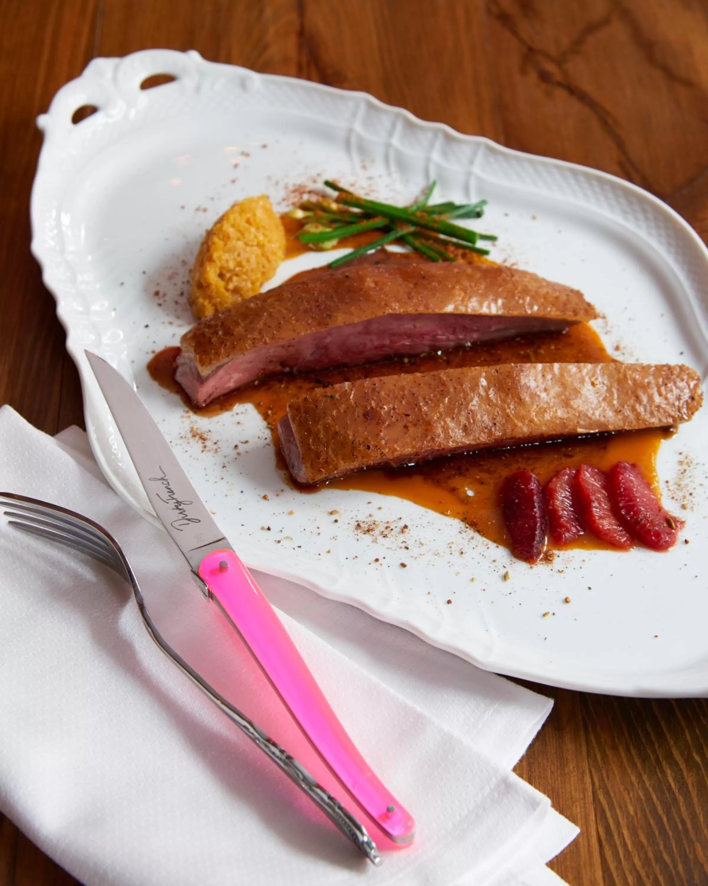 Restaurant/places to eat in The Ludlow Hotel