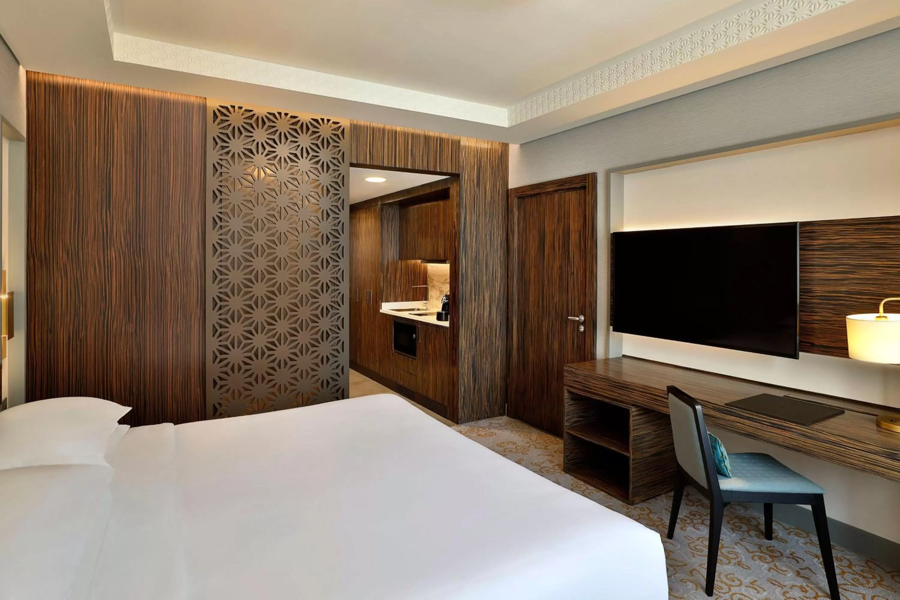 Bedroom, Bed in Sheraton Astana Hotel