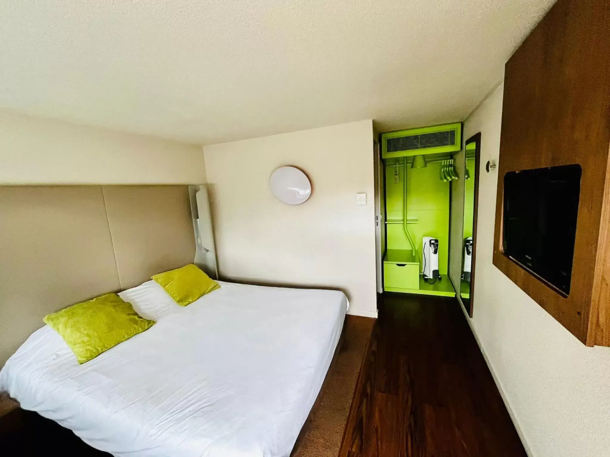 Superior Double Room in Campanile Montargis - Amilly Superior Double Room in Campanile Montargis - Amilly