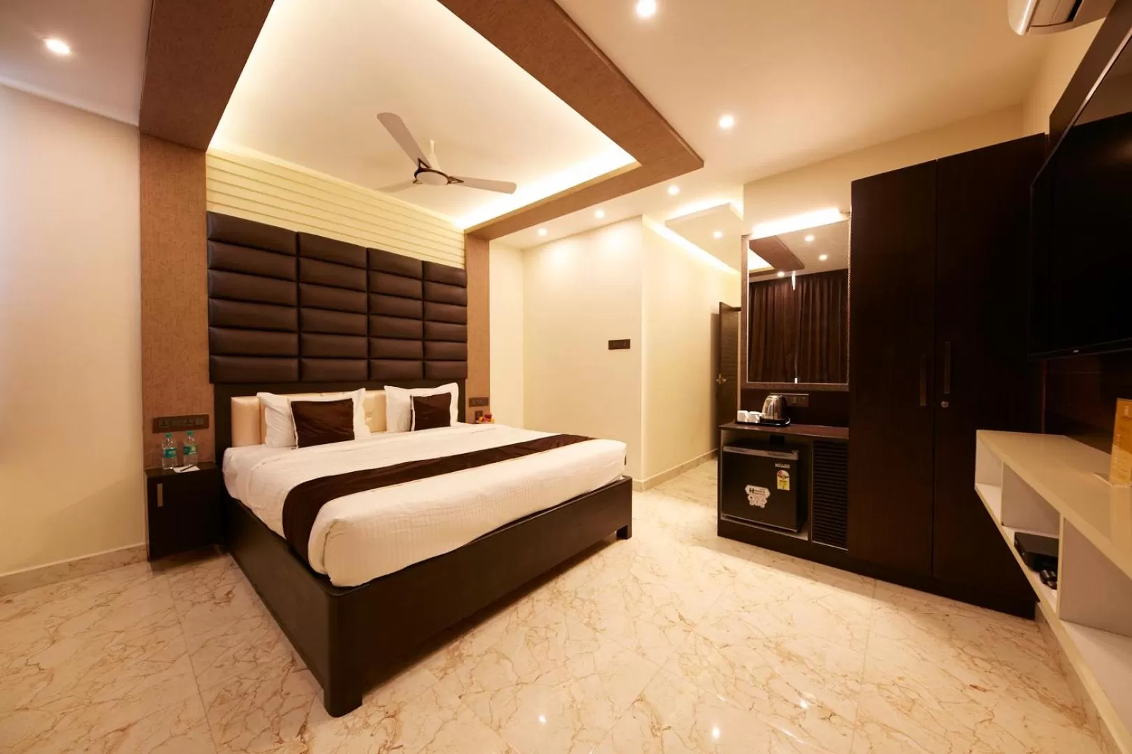 King Suite - single occupancy in Al Noor Palace Business Class Hotel